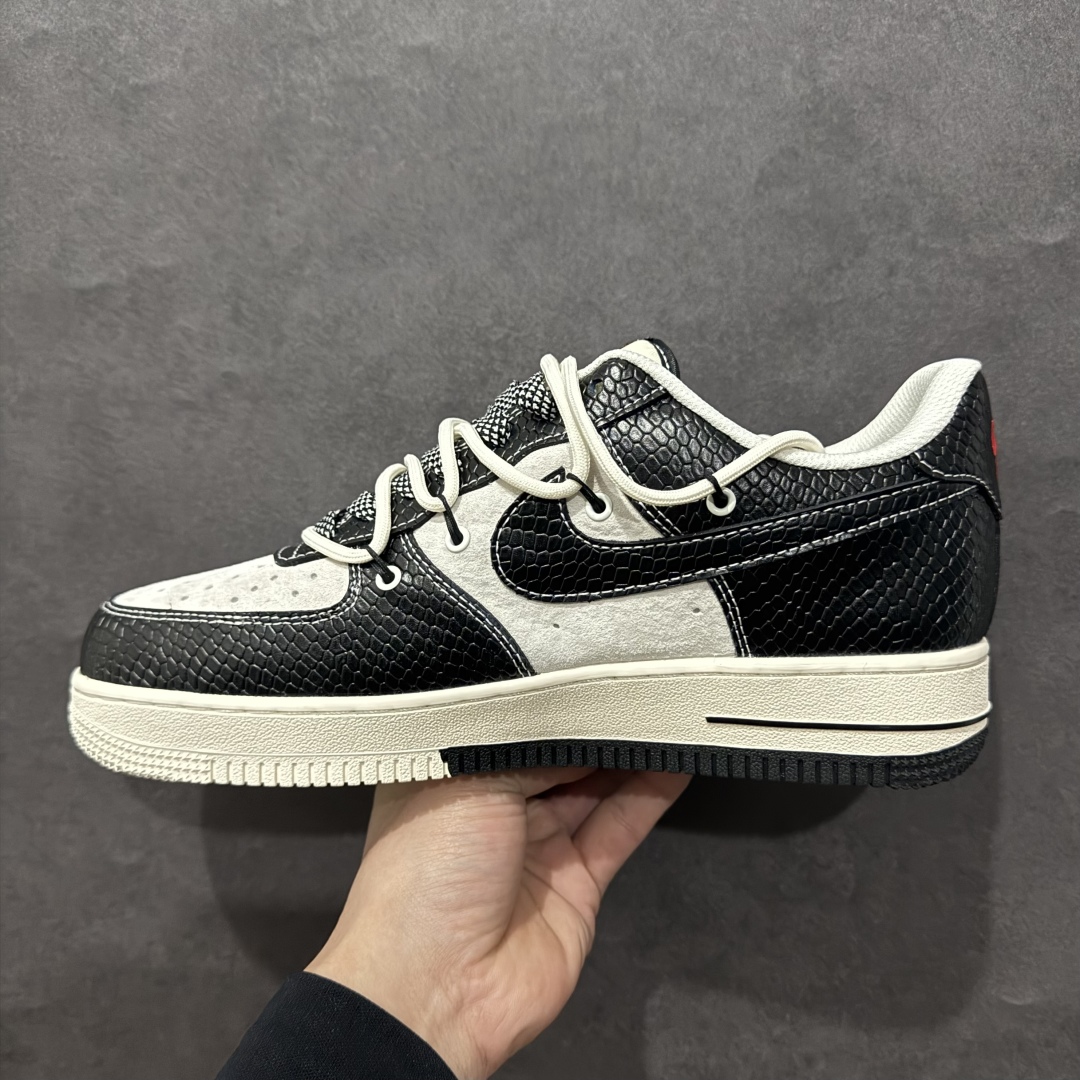 图片[2]-【定制版】Nk Air Force 1\’07 Low 斯图西联名蛇年限定 黑蛇纹抽绳 空军一号低帮休闲板鞋 DM6688-013rn#原楦头原纸板 原装鞋盒 定制五金配件 内置全掌气垫 原厂鞋底 r 尺码：36 36.5 37.5 38 38.5 39 40 40.5 41 42 42.5 43 44 44.5 45  编码：HXS310320-莆田鞋批发中心