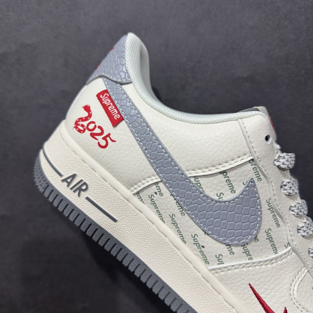 图片[6]-【定制版】Nk Air Force 1\’07 Low Sup联名蛇年限定 银蛇纹勾 空军一号低帮休闲板鞋 XS1958-503rn#原楦头原纸板 原装鞋盒 定制五金配件 内置全掌气垫 原厂鞋底 r 尺码：36 36.5 37.5 38 38.5 39 40 40.5 41 42 42.5 43 44 44.5 45  编码：HXS310320-莆田鞋批发中心