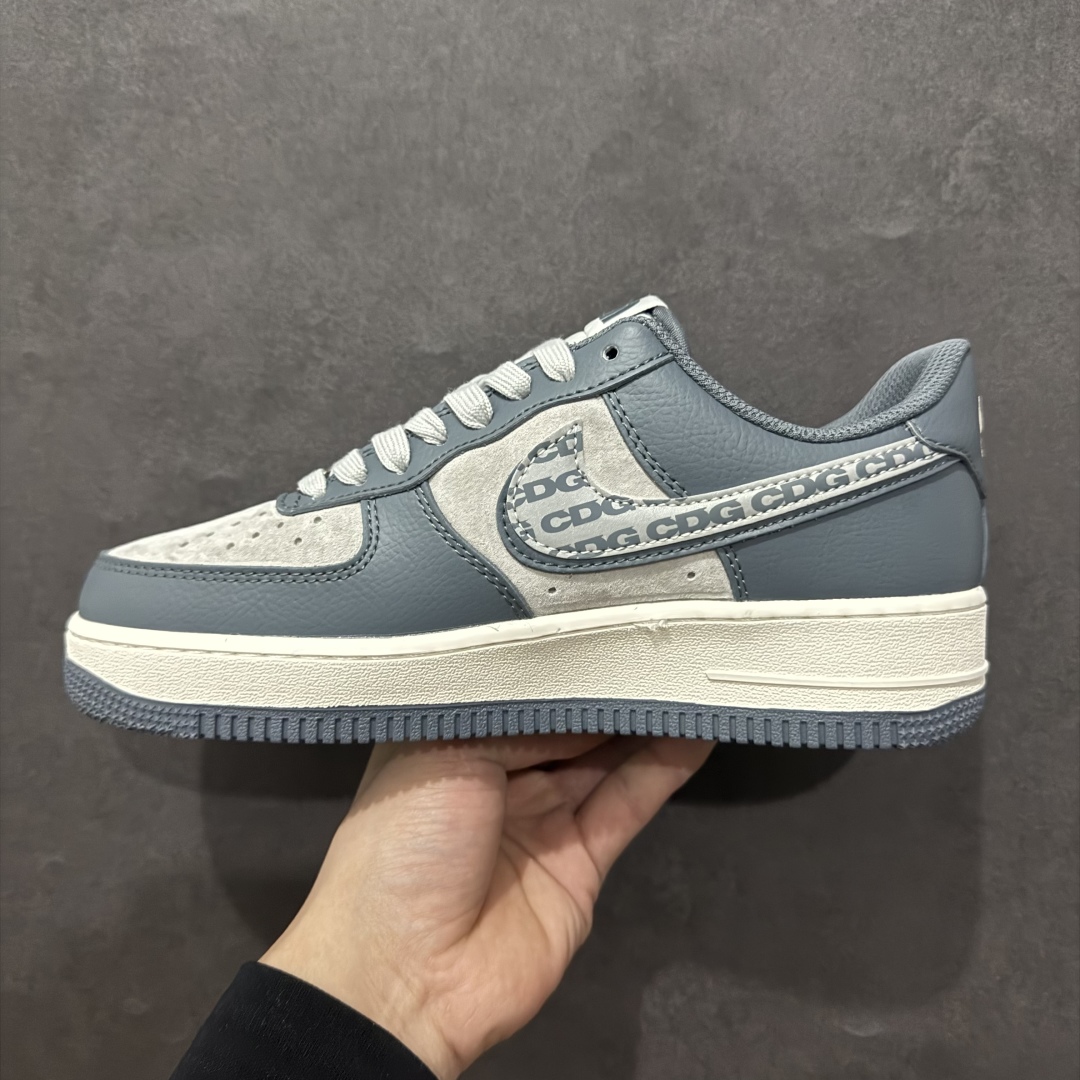 图片[2]-【定制版】Nike Air Force 1 Low 07 x The North Face x CDG 灰蓝小钩n原楦头原纸板 打造纯正低帮空军版型 专注外贸渠道 全掌内置蜂窝气垫原盒配件 原厂中底钢印、拉帮完美官方货号：DM6868 051 Size：36 36.5 37.5 38 38.5 39 40 40.5 41 42 42.5 43 44 44.5 45 编码：HXS310320-莆田鞋批发中心