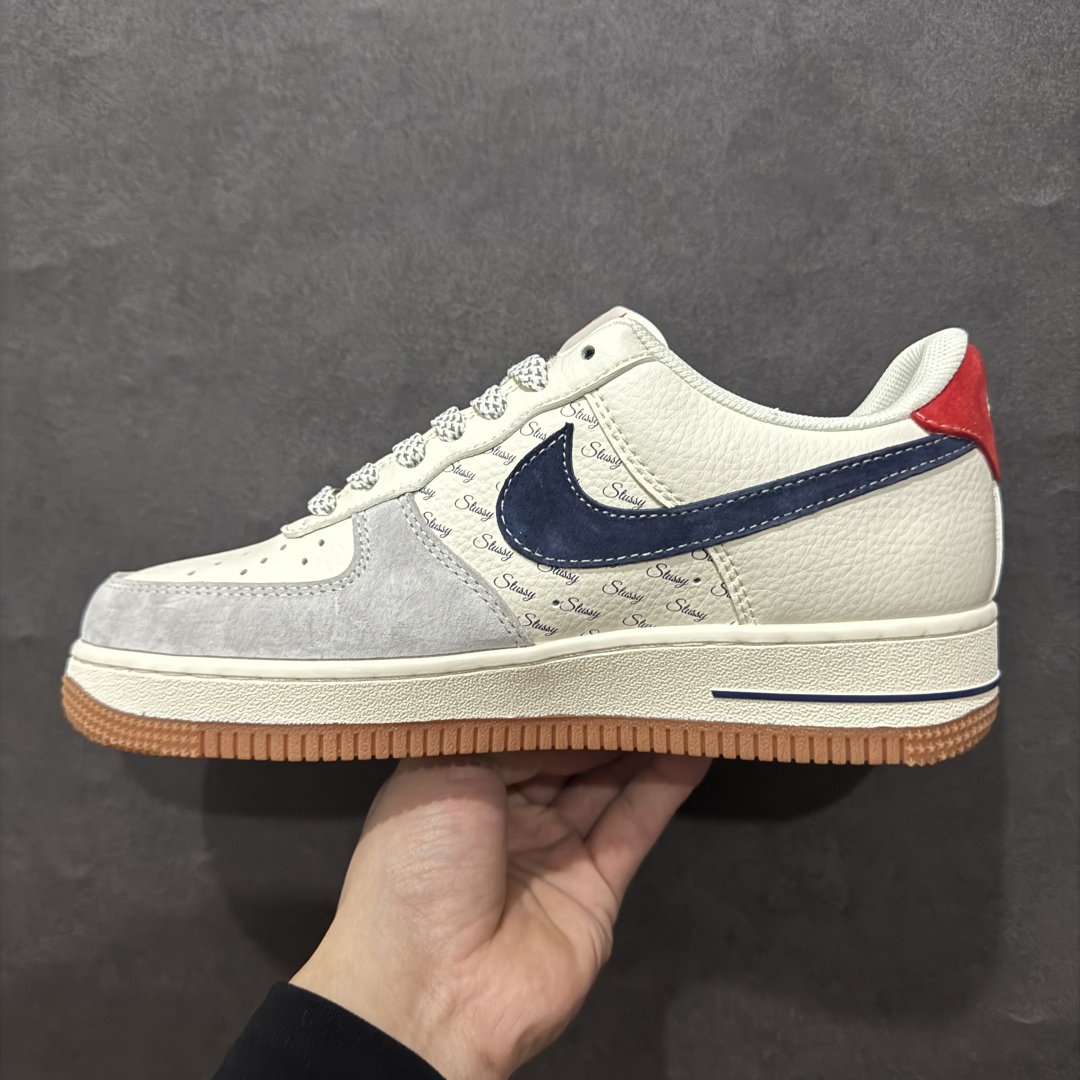 图片[2]-【定制版】Nk Air Force 1\’07 Low 斯图西联名蛇年限定 小红蛇 空军一号低帮休闲板鞋 XS1958-502rn原楦头原纸板 原装鞋盒 定制五金配件 内置全掌气垫 原厂鞋底 r 尺码：36 36.5 37.5 38 38.5 39 40 40.5 41 42 42.5 43 44 44.5 45  编码：HXS310320-莆田鞋批发中心