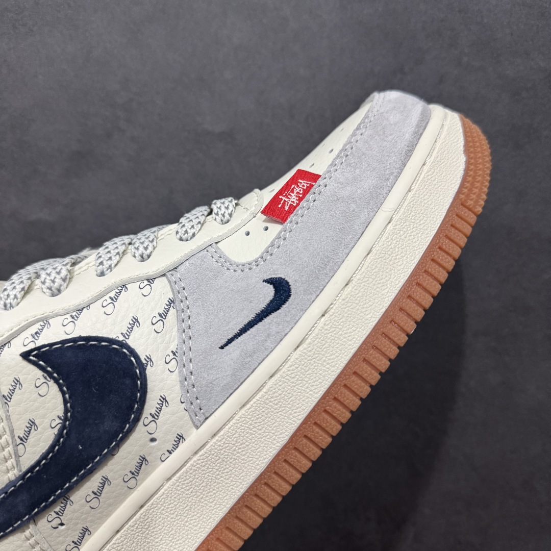 图片[5]-【定制版】Nk Air Force 1\’07 Low 斯图西联名蛇年限定 小红蛇 空军一号低帮休闲板鞋 XS1958-502rn原楦头原纸板 原装鞋盒 定制五金配件 内置全掌气垫 原厂鞋底 r 尺码：36 36.5 37.5 38 38.5 39 40 40.5 41 42 42.5 43 44 44.5 45  编码：HXS310320-莆田鞋批发中心