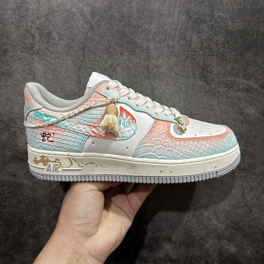 【纯原礼盒版】Nk Air Force 1’07 Low ”Late Spring Rain” 春迟雨礼盒装 空军一号低帮休闲板鞋 DX2678-111