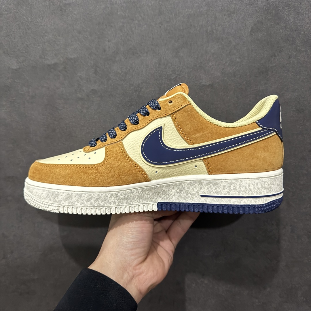 图片[2]-【定制版】Nike Air Force 1 Low 07 x The North Face 黄橙蓝三小钩满天星n原楦头原纸板 打造纯正低帮空军版型 专注外贸渠道 全掌内置蜂窝气垫原盒配件 原厂中底钢印、拉帮完美官方货号：DM6868 053 Size：36 36.5 37.5 38 38.5 39 40 40.5 41 42 42.5 43 44 44.5 45 编码：HXS310320-莆田鞋批发中心