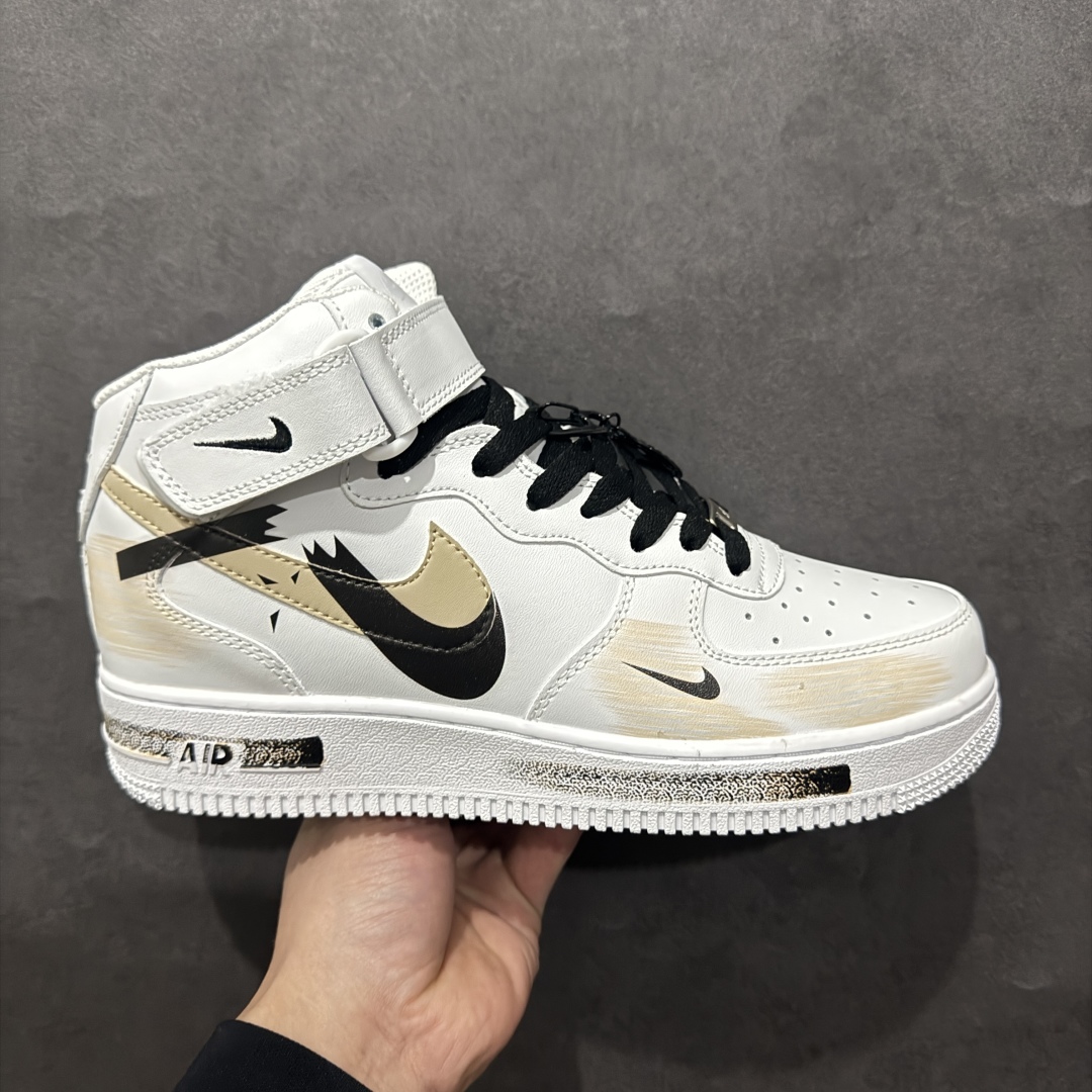 【定制版】Nk Air Force 1\’07 Mid 断勾 喷绘 二次元主题 空军一号中帮休闲板鞋 ZH0316-058rn#定制皮料 原厂3D打印 定制鞋盒 原楦原纸板 纯正空军版型 内置全掌气垫r 尺码：36 36.5 37.5 38 38.5 39 40 40.5 41 42 42.5 43 44 44.5 45  编码：HXS310320-莆田鞋批发中心