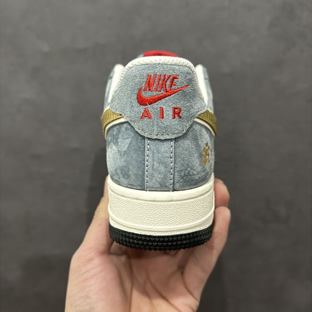 图片[4]-【定制版】Nk Air Force 1\’07 Low 蛇年限定 金蛇鳞 空军一号低帮休闲板鞋 XZ2025-688rn#原楦头原纸板 原装鞋盒 定制五金配件 内置全掌气垫 原厂鞋底 r 尺码：36 36.5 37.5 38 38.5 39 40 40.5 41 42 42.5 43 44 44.5 45  编码：HXS310320-莆田鞋批发中心