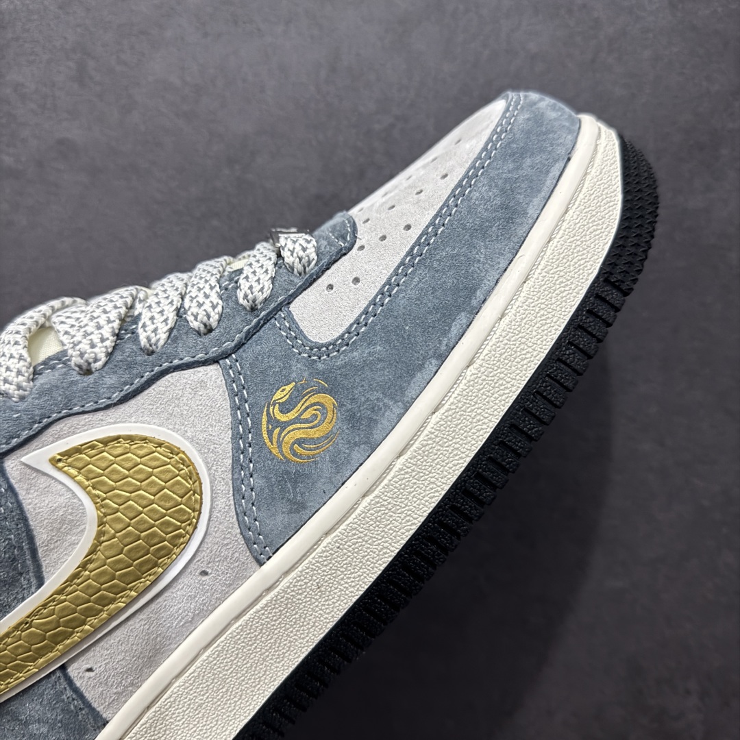 图片[5]-【定制版】Nk Air Force 1\’07 Low 蛇年限定 金蛇鳞 空军一号低帮休闲板鞋 XZ2025-688rn#原楦头原纸板 原装鞋盒 定制五金配件 内置全掌气垫 原厂鞋底 r 尺码：36 36.5 37.5 38 38.5 39 40 40.5 41 42 42.5 43 44 44.5 45  编码：HXS310320-莆田鞋批发中心