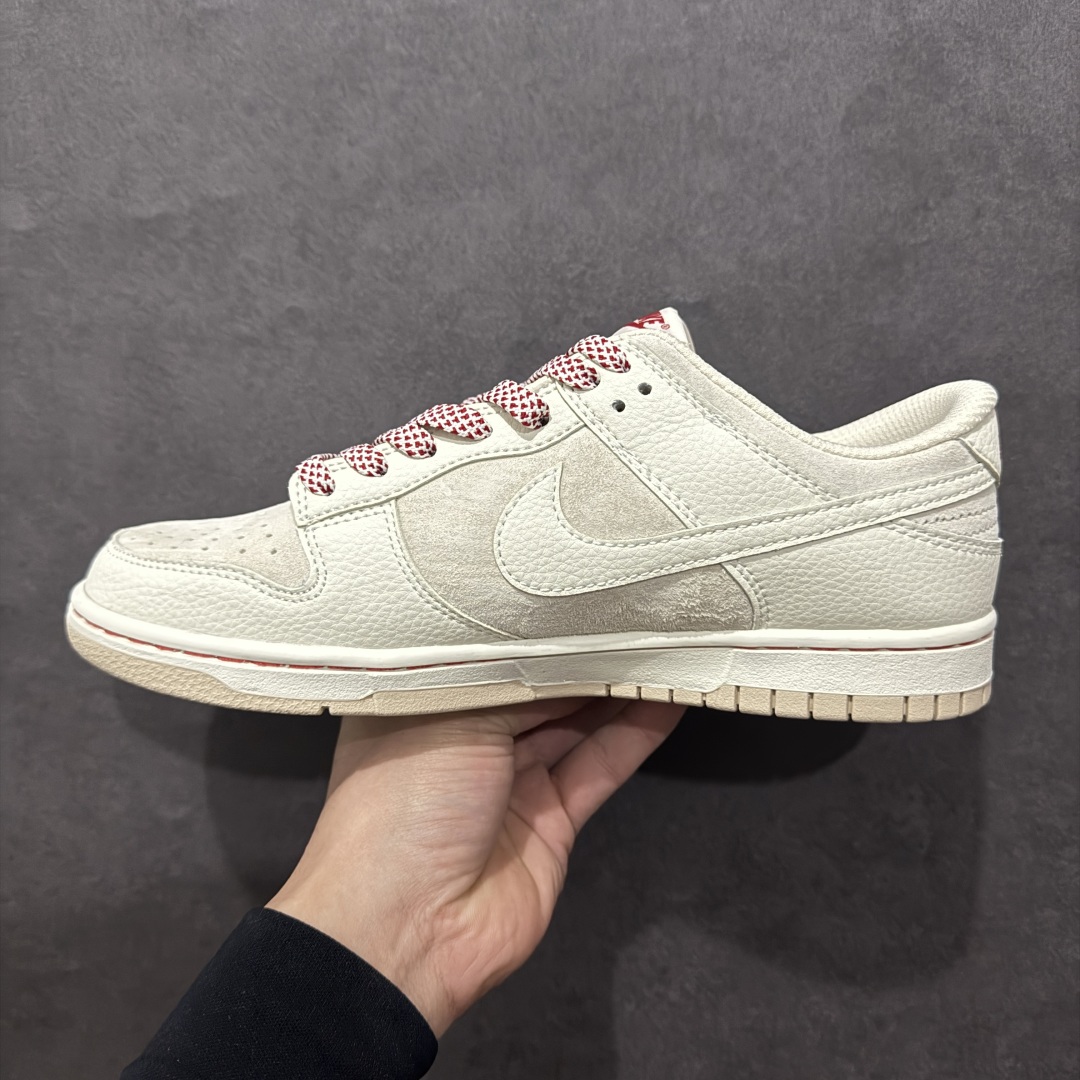 图片[2]-【定制版】Nk SB Dunk Low NIKE新年红 周年高端定制 低帮休闲板鞋rn#定制鞋盒 大厂纯原品质出货 超高清洁度 皮料切割干净无任何毛边 细节完美 r 货号：DJ2024-116 尺码：36 36.5 37.5 38 38.5 39 40 40.5 41 42 42.5 43 44 44.5 45  编码：HXS340360-莆田鞋批发中心