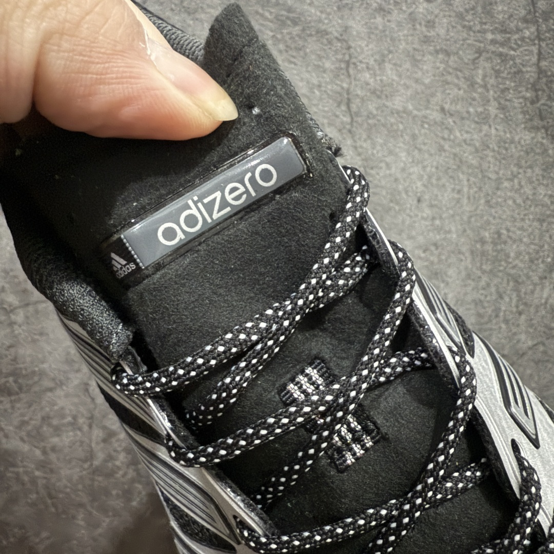 图片[6]-【G版纯原】Ad Adizero Aruku 阿迪全新缓震休闲跑鞋 JQ5658rn 纯原品质出货 目前市场最正确版本n正确暗花大底底纹 高弹泡棉材料原鞋开发数据 原楦打造完美鞋型 鞋面材料 卡色与原鞋一致 超高还原度 拒绝一眼假n新配色陆续开发出货中…n全新款式搭载丰沛的 Swirlfoam 泡棉厚底，采用时下流行的厚底设定，虽然不像顶级竞速跑鞋那般极致，但也将日常舒适和时尚颜值平衡到位。r 尺码：36 36.5 37 38 38.5 39 40 40.5 41 42 42.5 43 44 44.5 45  编码：SL250270-莆田鞋批发中心