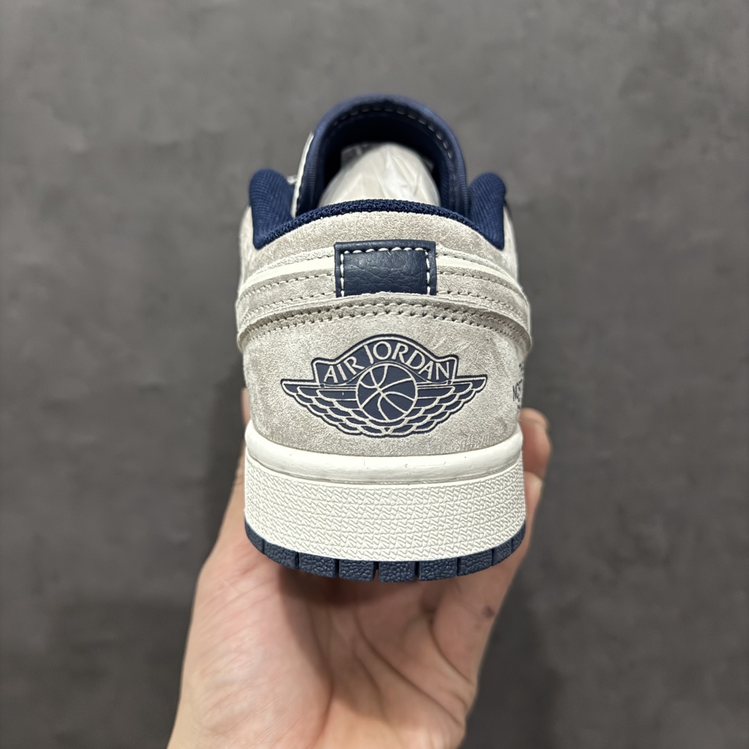 图片[4]-【定制版】Air Jordan 1 Low AJ1 乔1 北面联名 蓝白灰猪八 高端定制 低帮复古篮球鞋rn#定制鞋盒 大厂纯原品质出货 超高清洁度 皮料切割干净无任何毛边 细节完美货号：DM9188-016r 尺码：36 36.5 37.5 38 38.5 39 40 40.5 41 42 42.5 43 44 44.5 45 编码：HXS340360-莆田鞋批发中心