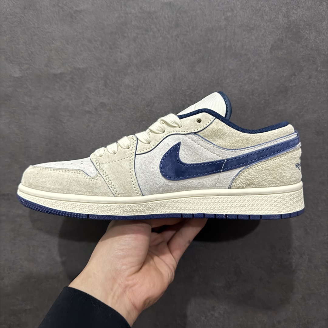 图片[2]-【定制版】Air Jordan 1 Low AJ1 乔1 Bape联名 透心蓝 高端定制 低帮复古篮球鞋rn#定制鞋盒 大厂纯原品质出货 超高清洁度 皮料切割干净无任何毛边 细节完美 r 货号：DM9188-007 尺码：36 36.5 37.5 38 38.5 39 40 40.5 41 42 42.5 43 44 44.5 45  编码：HXS340360-莆田鞋批发中心