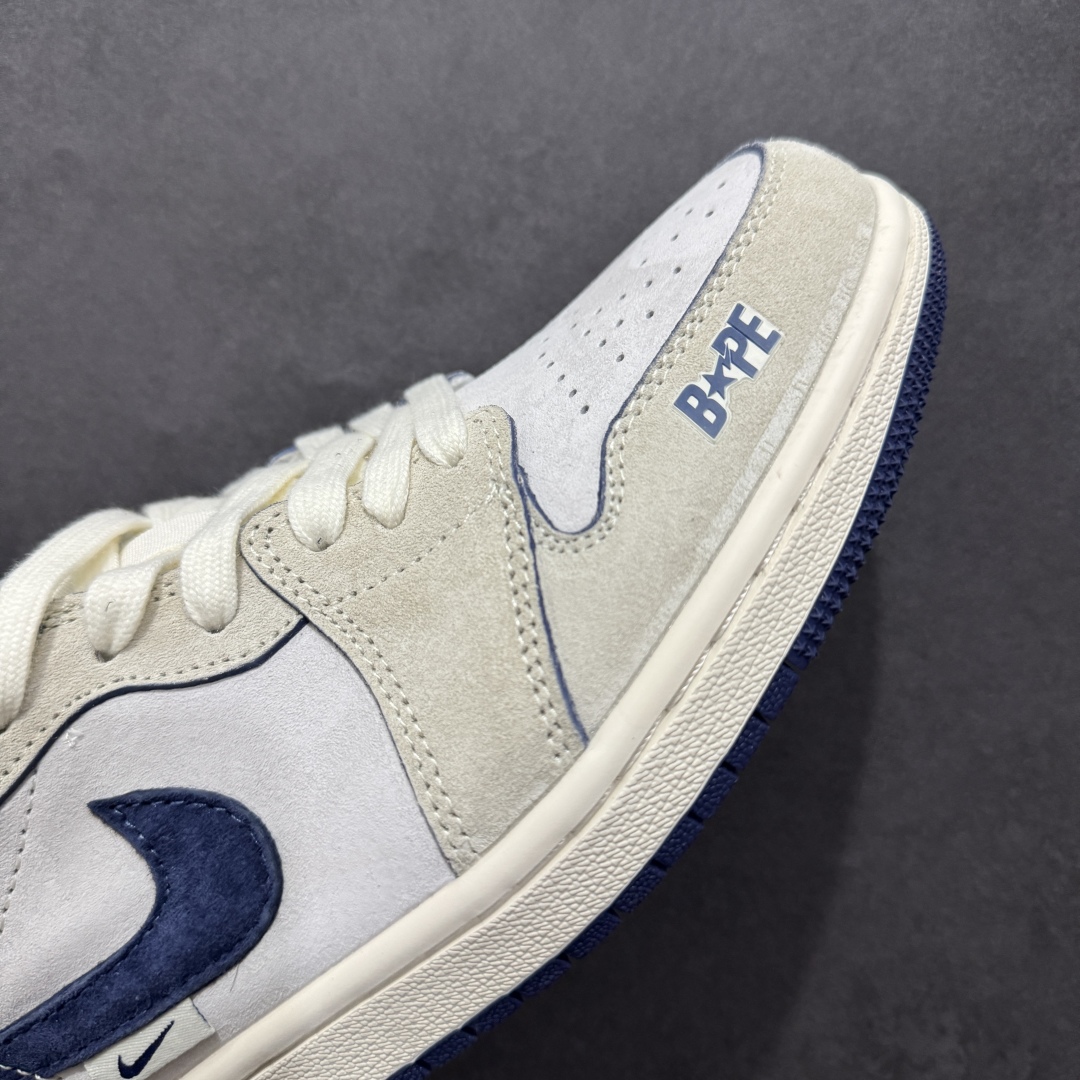 图片[5]-【定制版】Air Jordan 1 Low AJ1 乔1 Bape联名 透心蓝 高端定制 低帮复古篮球鞋rn#定制鞋盒 大厂纯原品质出货 超高清洁度 皮料切割干净无任何毛边 细节完美 r 货号：DM9188-007 尺码：36 36.5 37.5 38 38.5 39 40 40.5 41 42 42.5 43 44 44.5 45  编码：HXS340360-莆田鞋批发中心