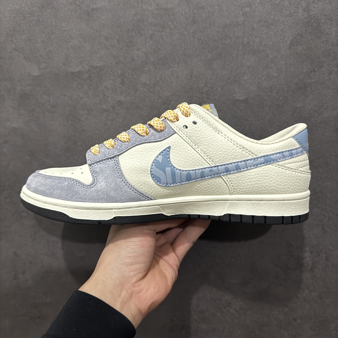 图片[2]-【定制版】Nk SB Dunk Low Sup联名 拼色蓝勾 周年高端定制 低帮休闲板鞋rn#定制鞋盒 大厂纯原品质出货 超高清洁度 皮料切割干净无任何毛边 细节完美 r 货号：DJ2024-114 尺码：36 36.5 37.5 38 38.5 39 40 40.5 41 42 42.5 43 44 44.5 45 编码：HXS340360-莆田鞋批发中心