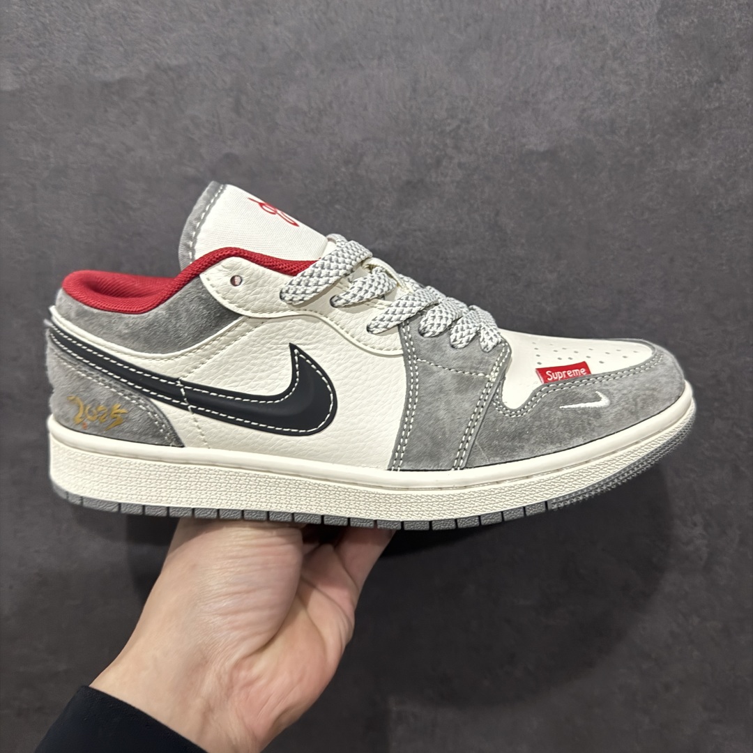 【定制版】Air Jordan 1 Retro Low x The North Face 蛇年限定 白绿小钩满天星n官方同步新色 原装级产物n拒绝公底 立体鞋型 细节完美 高清洁度购置公司同步原材料 原汁原味 忠于原版 货号：XS6086 014n码数：36 36.5 37.5 38 38.5 39 40 40.5 41 42 42.5 43 44 44.5 45 编码：CC300320-莆田鞋批发中心