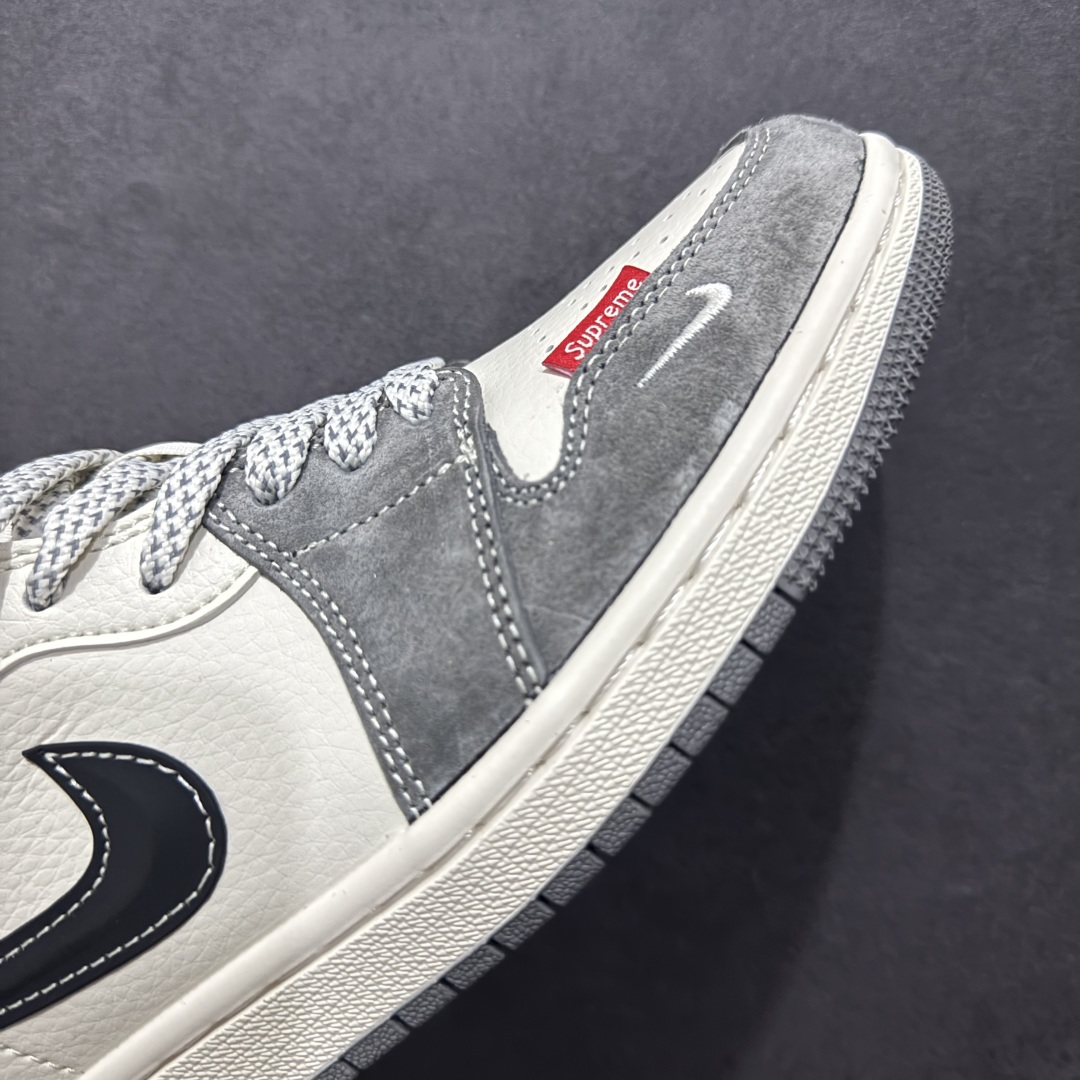 图片[5]-【定制版】Air Jordan 1 Retro Low x The North Face 蛇年限定 白绿小钩满天星n官方同步新色 原装级产物n拒绝公底 立体鞋型 细节完美 高清洁度购置公司同步原材料 原汁原味 忠于原版 货号：XS6086 014n码数：36 36.5 37.5 38 38.5 39 40 40.5 41 42 42.5 43 44 44.5 45 编码：CC300320-莆田鞋批发中心