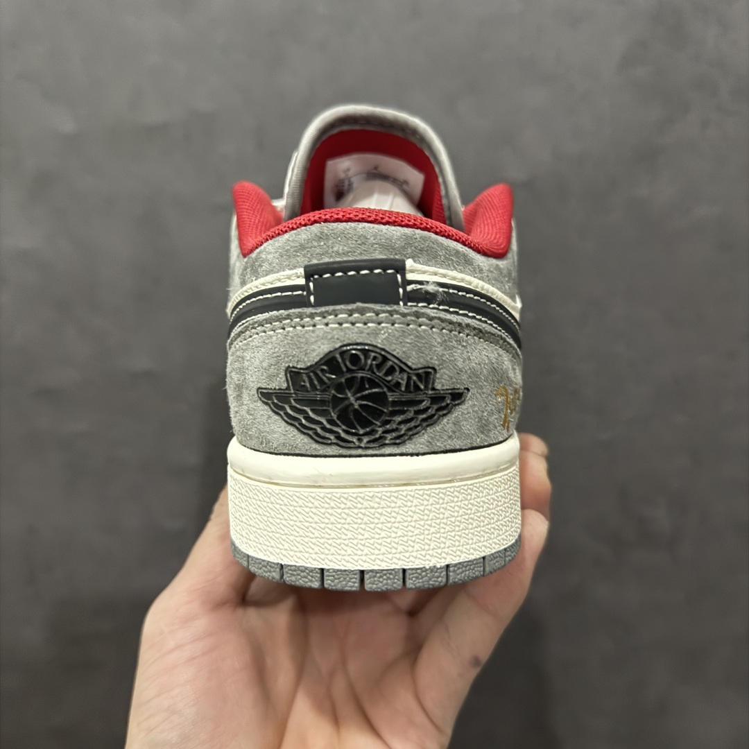 图片[4]-【定制版】Air Jordan 1 Retro Low x The North Face 蛇年限定 白绿小钩满天星n官方同步新色 原装级产物n拒绝公底 立体鞋型 细节完美 高清洁度购置公司同步原材料 原汁原味 忠于原版 货号：XS6086 014n码数：36 36.5 37.5 38 38.5 39 40 40.5 41 42 42.5 43 44 44.5 45 编码：CC300320-莆田鞋批发中心