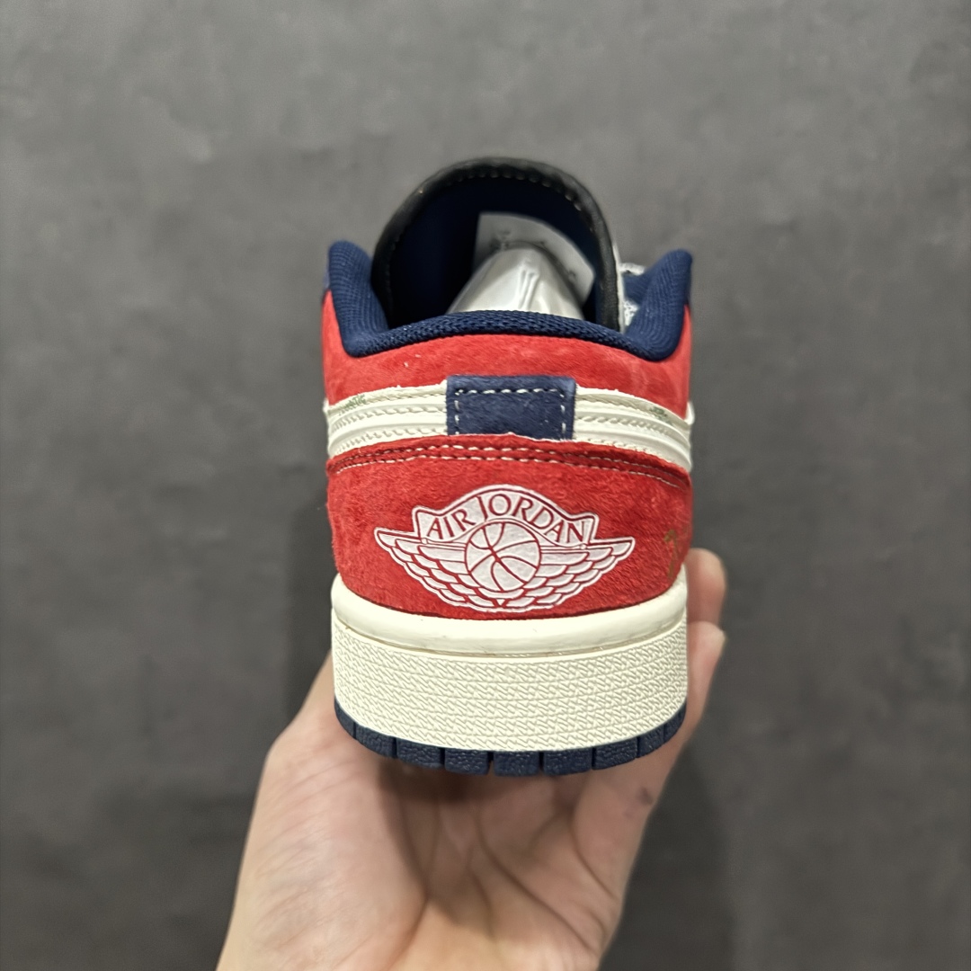 图片[4]-【定制版】Air Jordan 1 Retro Low x The North Face 蛇年限定 白红蓝小钩满天星n官方同步新色 原装级产物n拒绝公底 立体鞋型 细节完美 高清洁度购置公司同步原材料 原汁原味 忠于原版 货号：XS6086 013n码数：36 36.5 37.5 38 38.5 39 40 40.5 41 42 42.5 43 44 44.5 45 编码：CC300320-莆田鞋批发中心