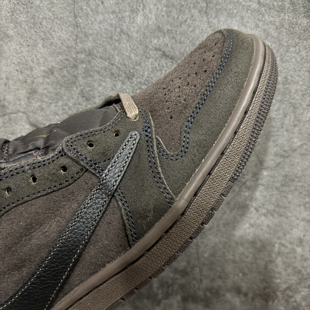 图片[6]-【XC2.0版本】Travis Scott x Air Jordan AJ1 Low OG SP TS联名 黑棕倒钩低帮 DM7866-202n知名大厂出品 纯原第一梯队版本产品品控稳定性领先行业 各方面均可对飙市面通货版nSZ原厂全套原楦原纸板冲刀磨具开发 原厂皮料加持原厂港宝加持定型后跟R度完美 同源原厂电绣 鬼脸飞翼针数密度立体效果一致 百分百一致原鞋 原厂拉帮工艺 针距密度一致 后跟弧度收口自然不对折 极致一眼正品既视感 进口玻璃冲刀皮料裁剪零毛边 全鞋电脑针车工艺 品控清洁度最高QC检验标准 免检产品 原厂订购鞋盒、鞋标、防尘纸、鞋撑、鞋带 追求极致的原厂味道SIZE：36-47.5 编码：XC390420-莆田鞋批发中心