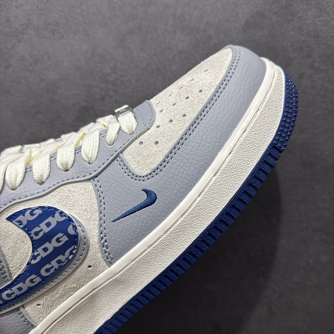 图片[5]-【定制版】海外限量发售NIke Air Force 1 \’07 Low “北面联名–CDG蓝双勾”空军一号 低帮 运动鞋 休闲鞋 折边针车 工艺难度大 原楦头原纸板 原装鞋盒 定制五金配件 内置全掌气垫 原厂鞋底货号：DM6688-019 Size：36 36.5 37.5 38 38.5 39 40 40.5 41 42 42.5 43 44 44.5 45 编码：HXS310320-莆田鞋批发中心