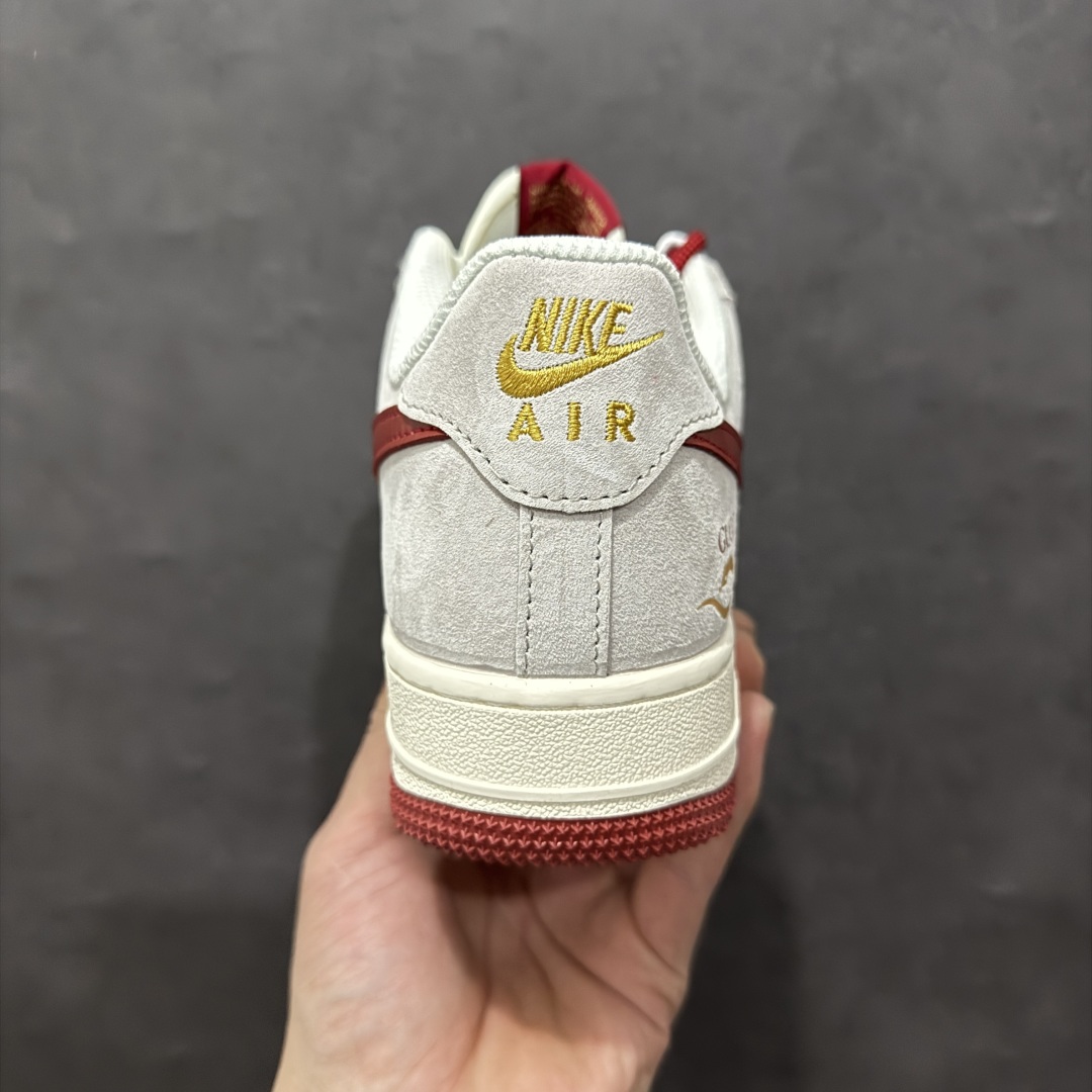 图片[4]-【定制版】海外限量发售NIke Air Force 1 \’07 Low “古驰联名蛇年限定–猪八红蛇”空军一号 低帮 运动鞋 休闲鞋 折边针车 工艺难度大 原楦头原纸板 原装鞋盒 定制五金配件 内置全掌气垫 原厂鞋底货号：XZ6188-020 Size：36 36.5 37.5 38 38.5 39 40 40.5 41 42 42.5 43 44 44.5 45 编码：HXS310320-莆田鞋批发中心