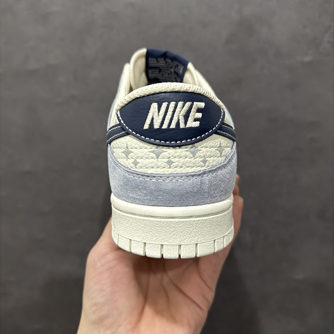 图片[4]-【定制版】Nk SB Dunk Low Bape联名 浅蓝双色 周年高端定制 低帮休闲板鞋rn#定制鞋盒 大厂纯原品质出货 超高清洁度 皮料切割干净无任何毛边 细节完美 rn 货号： DJ2024-103 尺码：36 36.5 37.5 38 38.5 39 40 40.5 41 42 42.5 43 44 44.5 45  编码：HXS340360-莆田鞋批发中心