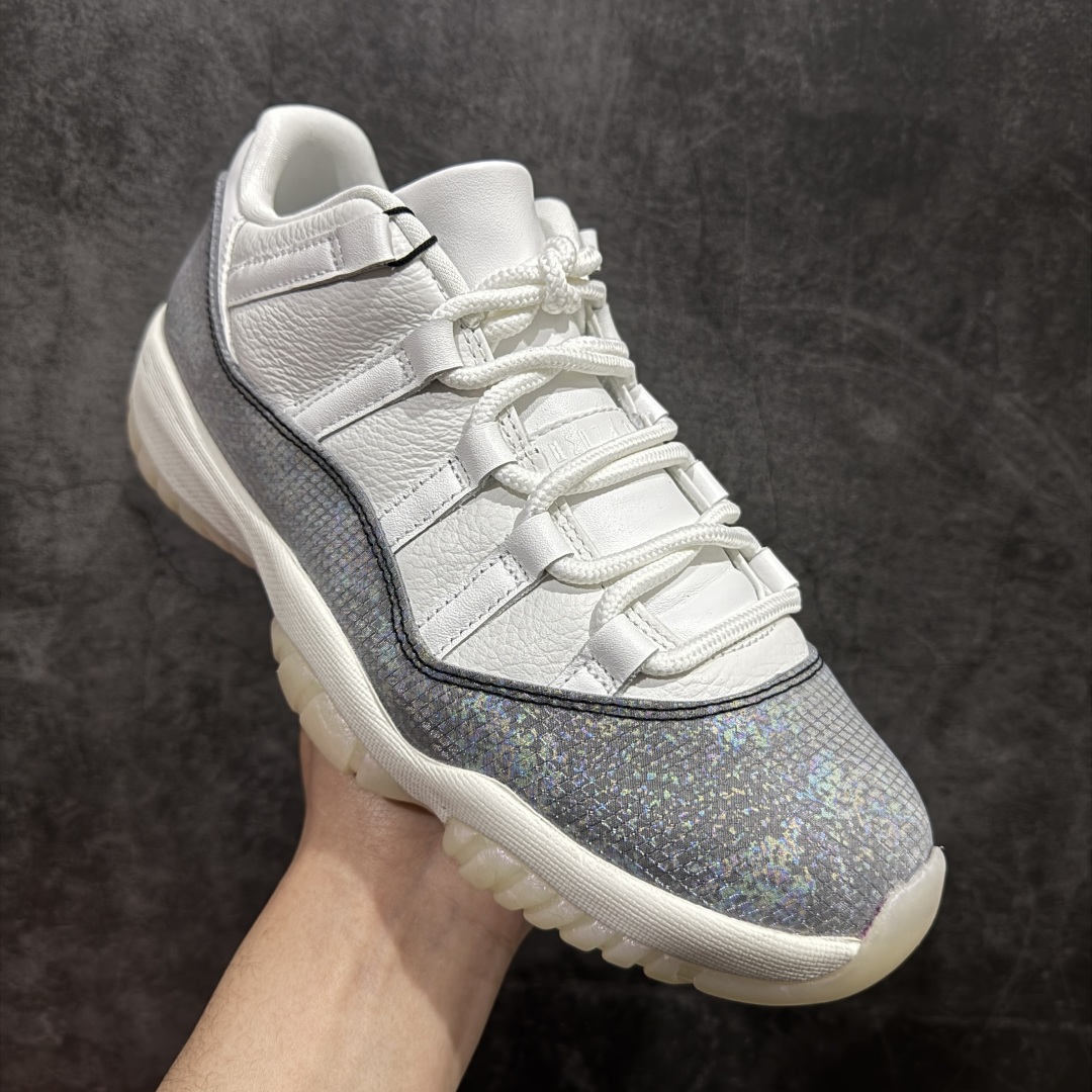 图片[3]-【外贸纯原】Air Jordan 11 Low AJ11乔11 \” CNY\” 蛇年彩喷限定 撕撕乐 男子文化篮球鞋 HQ7000-001n专业AJ外贸大厂出品 纯原质感进口头层皮料 中底拉帮线整体清洁度等各方面细节完全一键转发碾压市面诸多嘴炮\”纯原\” 尺码：40 40.5 41 42 42.5 43 44 44.5 45 46 47.5编号：X103800420-莆田鞋批发中心