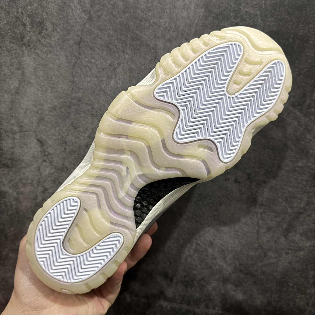 图片[9]-【外贸纯原】Air Jordan 11 Low AJ11乔11 \” CNY\” 蛇年彩喷限定 撕撕乐 男子文化篮球鞋 HQ7000-001n专业AJ外贸大厂出品 纯原质感进口头层皮料 中底拉帮线整体清洁度等各方面细节完全一键转发碾压市面诸多嘴炮\”纯原\” 尺码：40 40.5 41 42 42.5 43 44 44.5 45 46 47.5编号：X103800420-莆田鞋批发中心