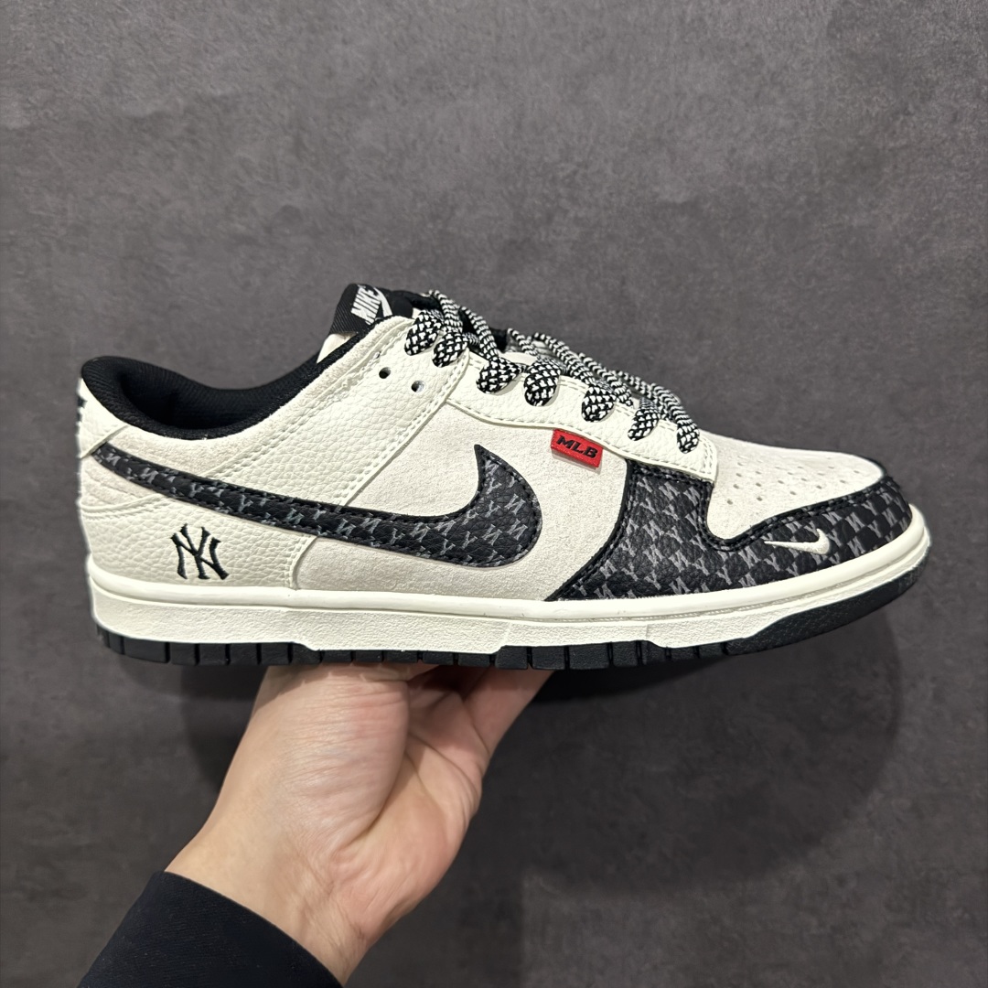 【定制版】Nk SB Dunk Low MLB联名 字母拼接 周年高端定制 低帮休闲板鞋 DJ2024-121rn#定制鞋盒 大厂纯原品质出货 超高清洁度 皮料切割干净无任何毛边 细节完美 r 尺码：36 36.5 37.5 38 38.5 39 40 40.5 41 42 42.5 43 44 44.5 45  编码：HXS340360-莆田鞋批发中心