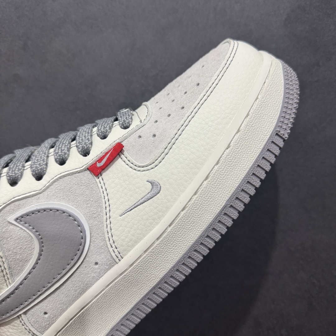 图片[5]-【定制版】Nk Air Force 1\’07 Low 北面联名 米灰红标 空军一号低帮休闲板鞋 BB7518-009rn#原楦头原纸板 原装鞋盒 定制五金配件 内置全掌气垫 原厂鞋底 r 尺码：36 36.5 37.5 38 38.5 39 40 40.5 41 42 42.5 43 44 44.5 45  编码：HXS310320-莆田鞋批发中心