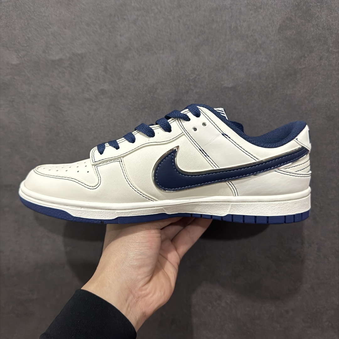 图片[2]-【定制版】Nike SB Dunk Low“OFF-WHITE联名——米白藏青勾”  周年高端定制 低帮休闲板鞋 定制鞋盒 大厂纯原品质出货 超高清洁度 皮料切割干净无任何毛边 细节完美 货号：DJ2024-011n Size:36 36.5 37.5 38 38.5 39 40 40.5 41 42 42.5 43 44 44.5 45 编码：HXS260280-莆田鞋批发中心