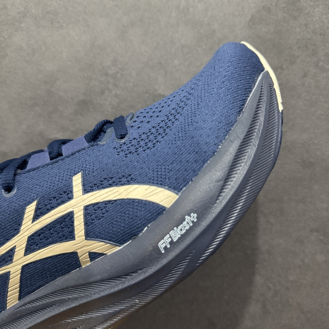 图片[5]-【纯原版本】ASICS Gel-NIMBUS 26 减震支撑耐磨 低帮 跑步鞋n此款新品ASICS Gel-NIMBUS 26 为酷跑推出 鞋面采用轻量透气针织材料制作 平添适脚性 中底使用FF BLAST PLUS ECO环保泡绵材料 增添可持续舒适流畅度  后掌缓震Pure GEL胶材设计 使柔软度增加 大底加宽设计 提升大底的抓地力与耐久度。 尺码：36-45 编码：NM230250-莆田鞋批发中心