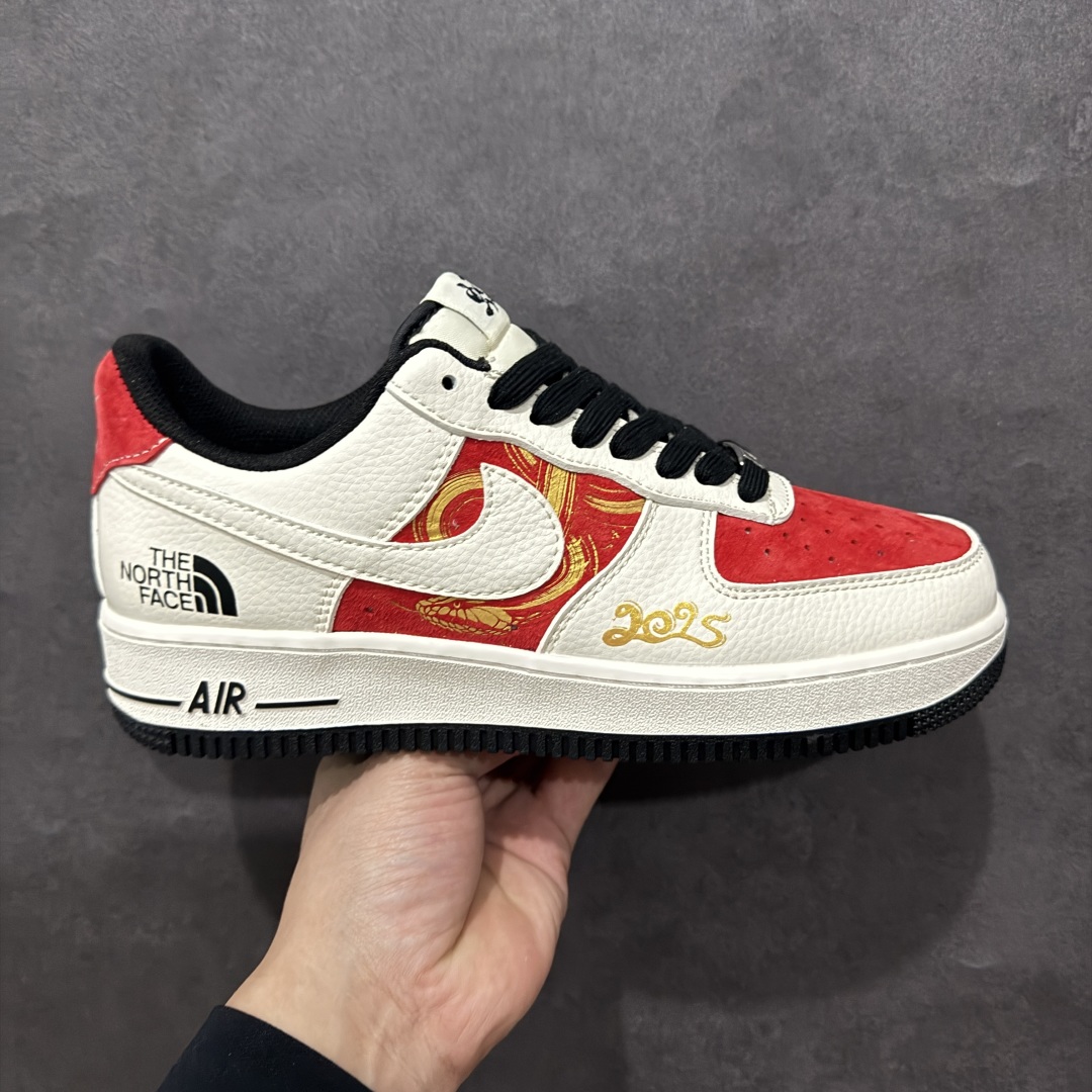 【定制版】Nk Air Force 1\’07 Low 北面联名蛇年限定 金蛇飞舞 空军一号低帮休闲板鞋 DM6688-028rn#原楦头原纸板 原装鞋盒 定制五金配件 内置全掌气垫 原厂鞋底 r 尺码：36 36.5 37.5 38 38.5 39 40 40.5 41 42 42.5 43 44 44.5 45  编码：HXS310320-莆田鞋批发中心