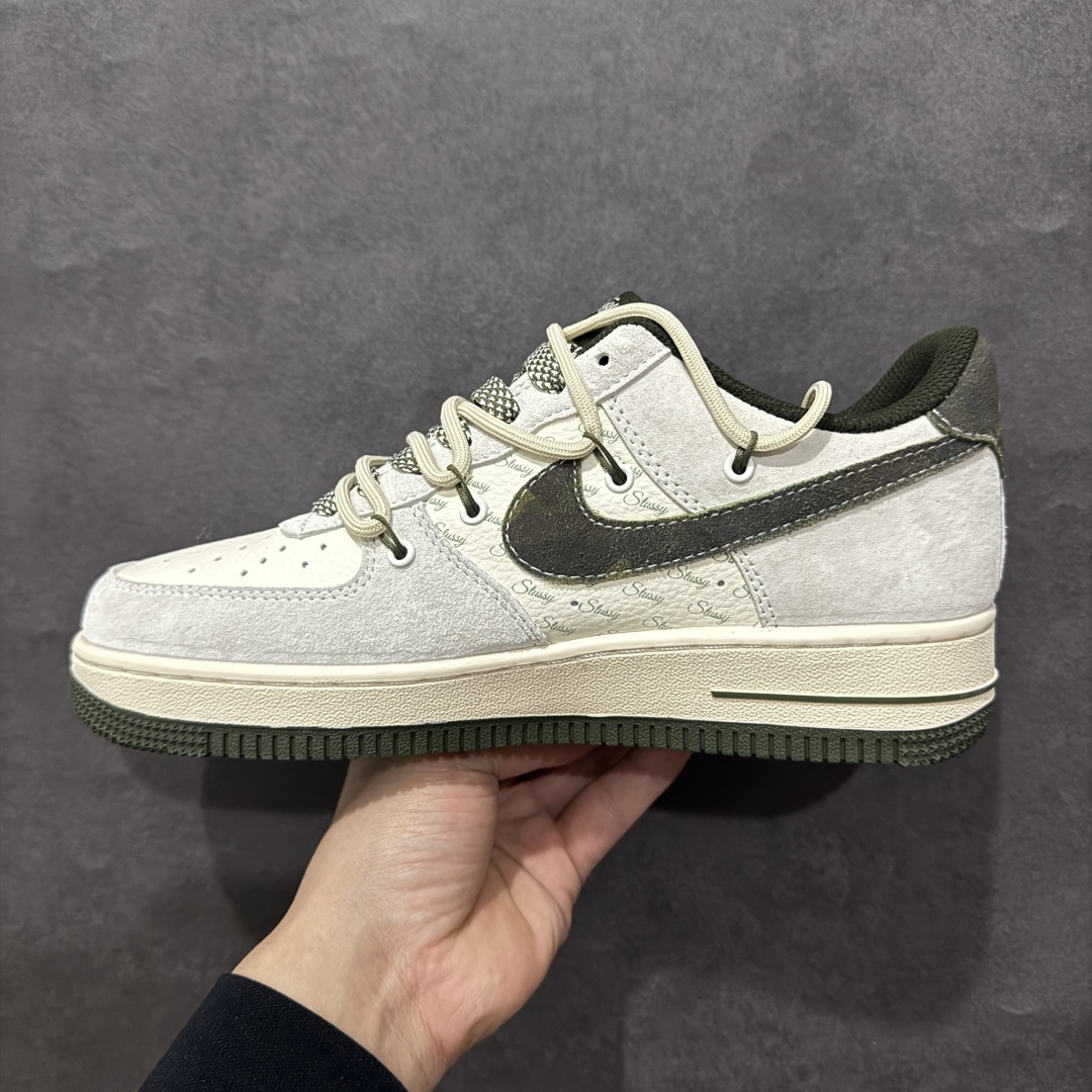 图片[2]-【定制版】海外限量发售NIke Air Force 1 \’07 Low “斯图西联名–迷彩勾抽绳”空军一号 低帮 运动鞋 休闲鞋 折边针车 工艺难度大 原楦头原纸板 原装鞋盒 定制五金配件 内置全掌气垫 原厂鞋底货号：DM6688-014 Size：36 36.5 37.5 38 38.5 39 40 40.5 41 42 42.5 43 44 44.5 45 编码：HXS310320-莆田鞋批发中心