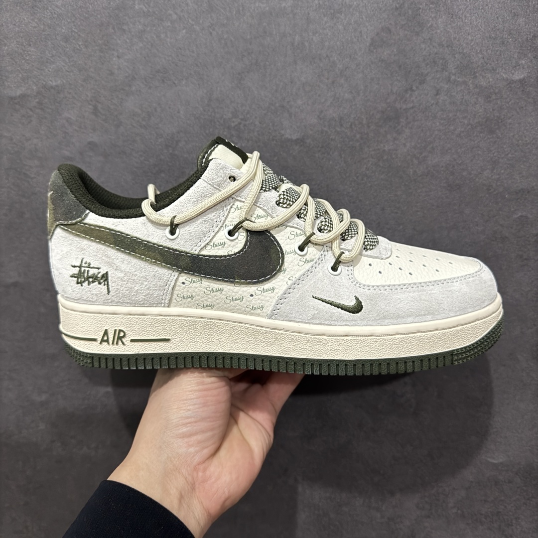 【定制版】海外限量发售NIke Air Force 1 \’07 Low “斯图西联名–迷彩勾抽绳”空军一号 低帮 运动鞋 休闲鞋 折边针车 工艺难度大 原楦头原纸板 原装鞋盒 定制五金配件 内置全掌气垫 原厂鞋底货号：DM6688-014 Size：36 36.5 37.5 38 38.5 39 40 40.5 41 42 42.5 43 44 44.5 45 编码：HXS310320-莆田鞋批发中心