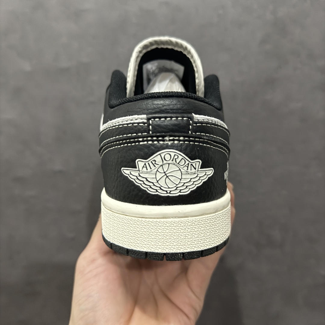 图片[4]-【定制版】Air Jordan 1 Retro Low x The North Face 灰黑小钩满天星n官方同步新色 原装级产物n拒绝公底 立体鞋型 细节完美 高清洁度购置公司同步原材料 原汁原味 忠于原版 货号：XS6086 011n码数：36 36.5 37.5 38 38.5 39 40 40.5 41 42 42.5 43 44 44.5 45 编码：CC300320-莆田鞋批发中心