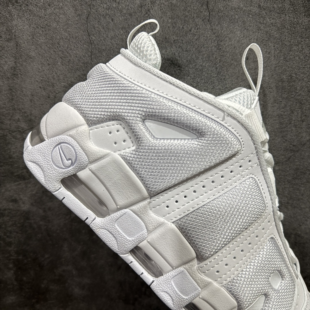 图片[7]-【CK纯原版】Nike Air More Uptempo 原装皮蓬n全新批次 Air More Uptempo绝对是耐克篮球鞋历史上最耀眼的里程碑之一，耐克一直以来都以不停的提升气垫容量来捍卫气垫的地位，当前后掌的花样全部玩尽之后，耐克终于还是打出了奠定王朝基础的一张牌：全掌外露气垫，U型气垫和Max Air的搭配是当时最切合实际的全掌气垫组合 货号：FZ3055-100 尺码：36-47.5 编码：CK310330-莆田鞋批发中心