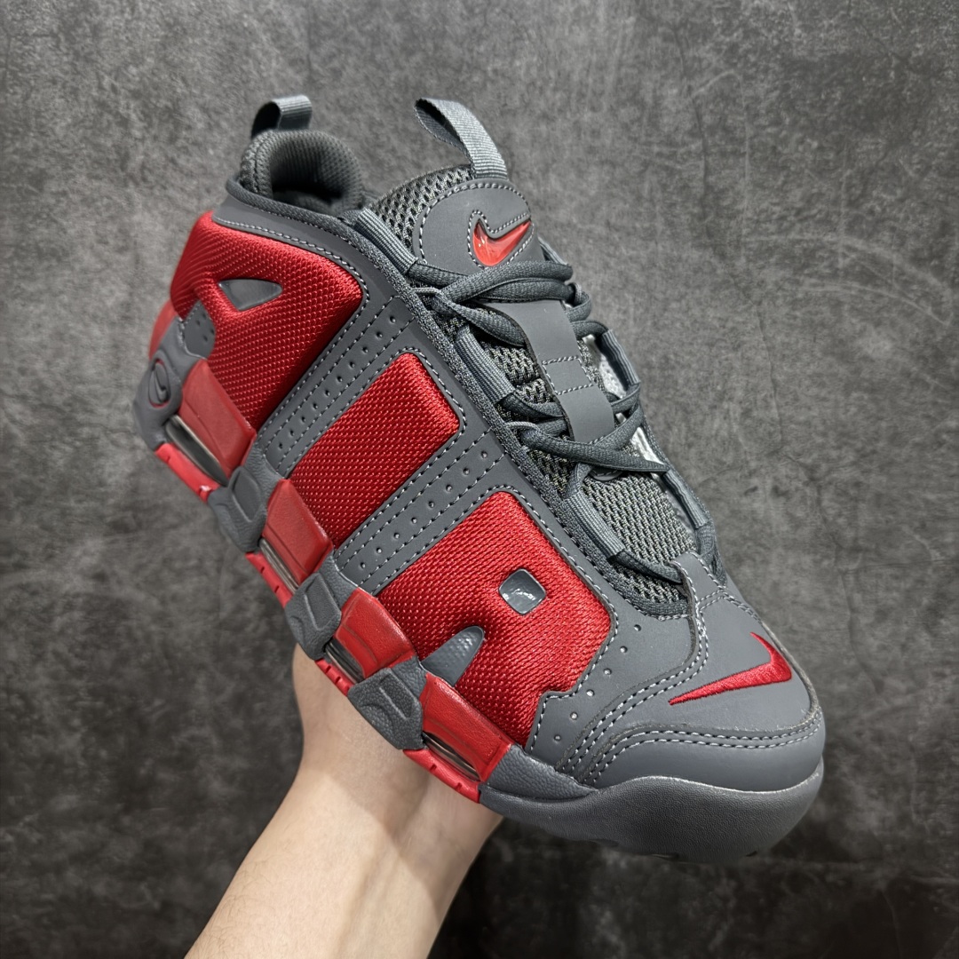 图片[3]-【CK纯原版】Nike Air More Uptempo 原装皮蓬n全新批次 Air More Uptempo绝对是耐克篮球鞋历史上最耀眼的里程碑之一，耐克一直以来都以不停的提升气垫容量来捍卫气垫的地位，当前后掌的花样全部玩尽之后，耐克终于还是打出了奠定王朝基础的一张牌：全掌外露气垫，U型气垫和Max Air的搭配是当时最切合实际的全掌气垫组合 货号：FZ3055-002 尺码：36-47.5 编码：CK310330-莆田鞋批发中心