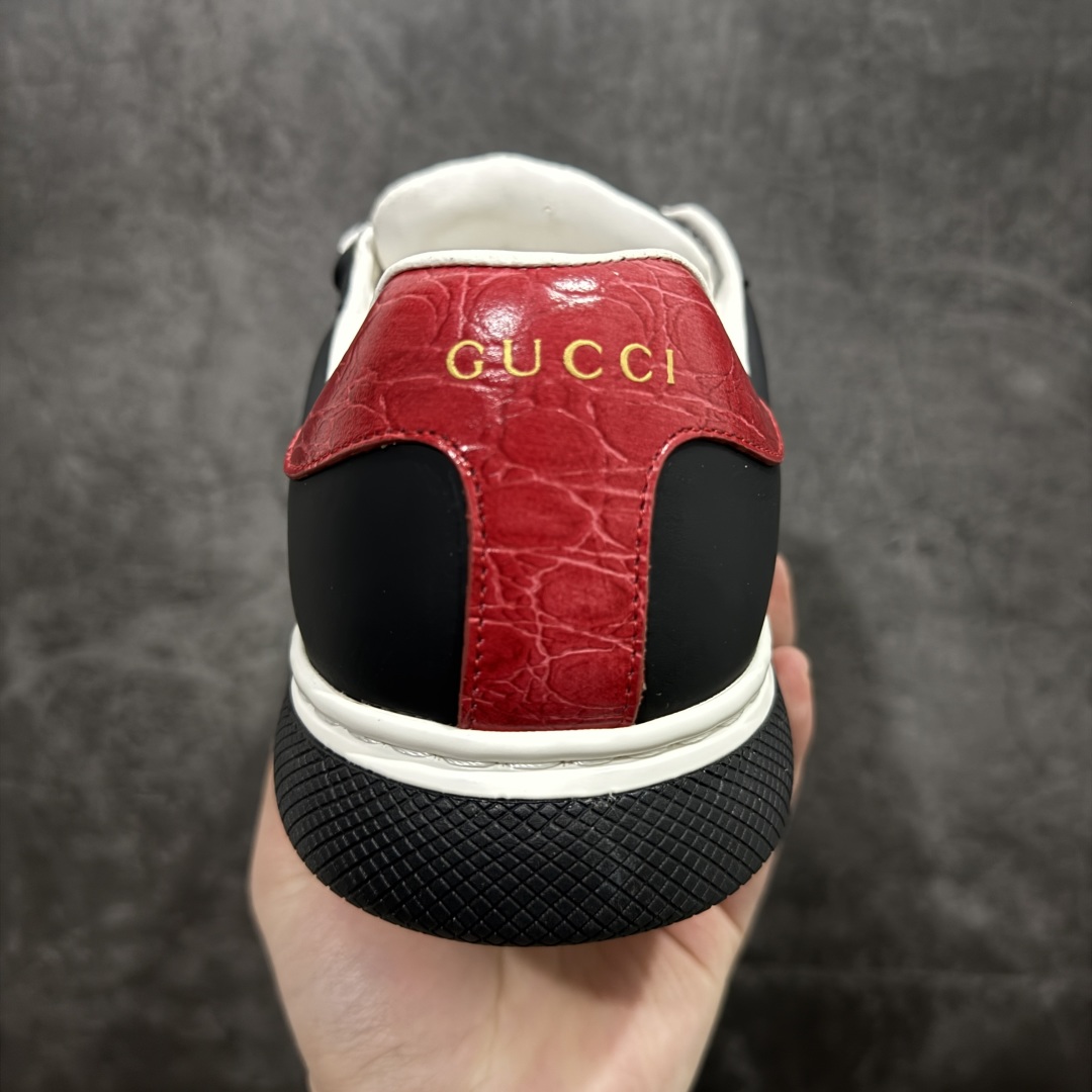 图片[4]-【广东纯原版本】Gucci Ace 米奇胖嘟嘟胖丁x休闲鞋 情侣鞋👫超软复古踩屎感 脚胖显腿瘦❤️n鞋面采用进口山羊皮 全对版材质版型n内里羊皮n大底橡胶发泡n码数:35-45 编码：KH430460-莆田鞋批发中心