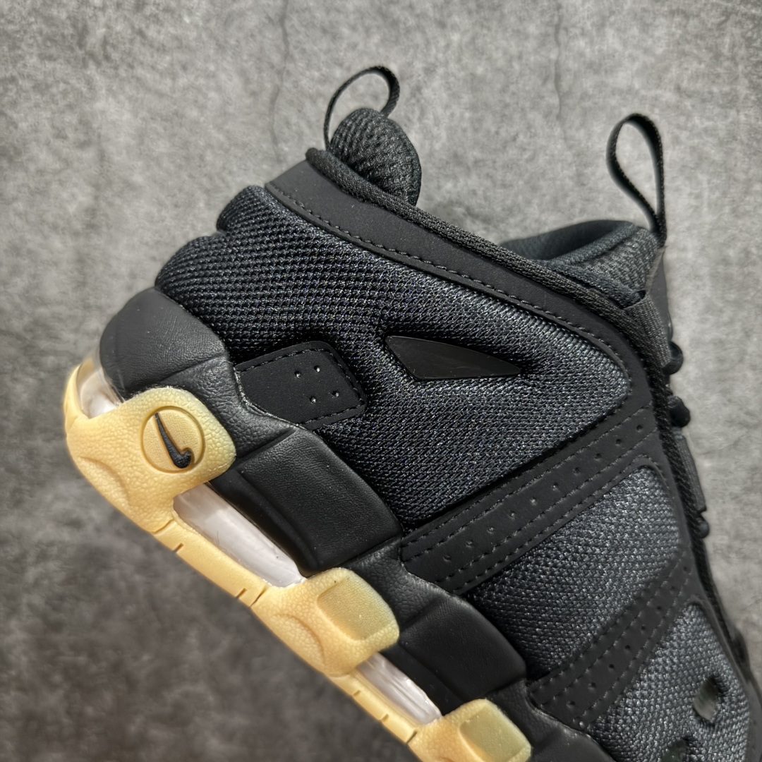 图片[7]-【CK纯原版】Nike Air More Uptempo 原装皮蓬n全新批次 Air More Uptempo绝对是耐克篮球鞋历史上最耀眼的里程碑之一，耐克一直以来都以不停的提升气垫容量来捍卫气垫的地位，当前后掌的花样全部玩尽之后，耐克终于还是打出了奠定王朝基础的一张牌：全掌外露气垫，U型气垫和Max Air的搭配是当时最切合实际的全掌气垫组合 货号：FZ3055-003 尺码：36-47.5 编码：CK310330-莆田鞋批发中心