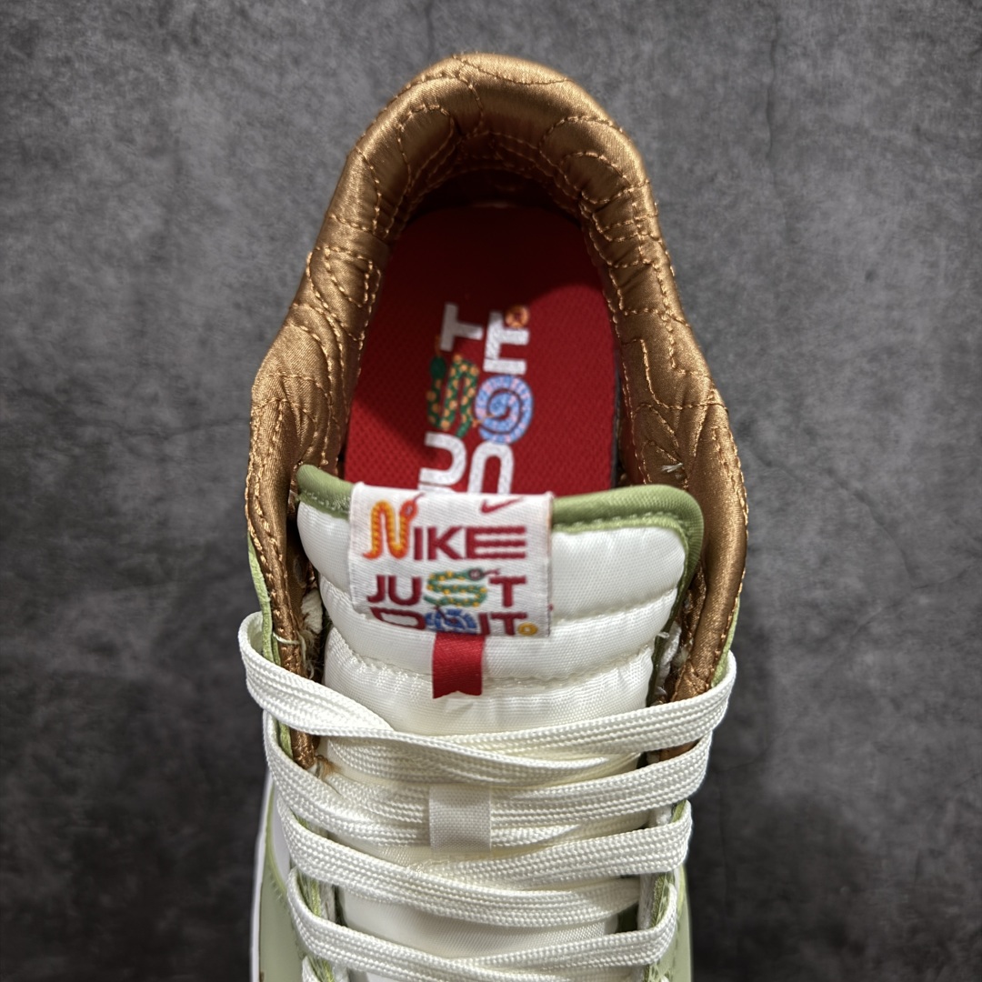 图片[8]-【定制版】NIKE SB Dunk Low GS \”Year of Snake\” 蛇年限定 白绿n性价比天花板 极力推荐n原装头层材料 独家版型蒸餾加工n帶來的是更好的视觉和脚感体验n大厂纯原品质出货 清洁度 电绣工艺皮料切割干净无任何毛边 细节完美官方货号：HV6001 101 尺码：35.5 36 36.5 37.5 38 38.5 39 40 40.5 41 42 42.5 43 44 44.5 45 46  编码：NM210240-莆田鞋批发中心