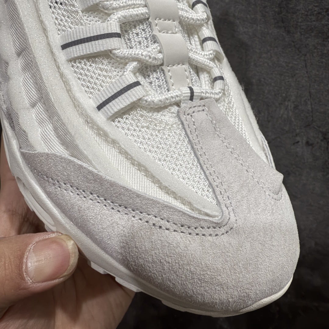  
【纯原】CDG x  NK Air Max 95 联名复古减震防滑低帮气垫跑步鞋 黑白灰 CU840