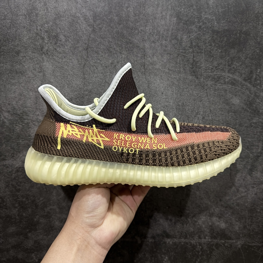 【DIY定制版】Ad Yeezy Boost 350v2 x Stussy 椰子350v2百搭低帮休闲运动鞋 真爆材质 舒适百搭 CQ5486 尺码：36 36.5 37 38 38.5 39 40 40.5 41 42 42.5 43 44 44.5 45 46 47 48  编码：MZ250270-莆田鞋批发中心