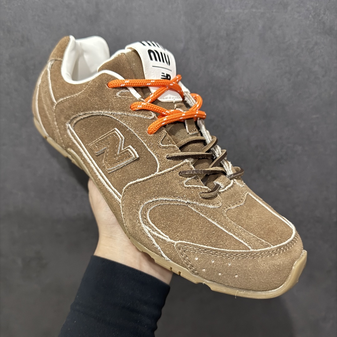 图片[3]-【福利特价】Miumiu x New Balance NB530 新百伦缪缪联名款复古运动鞋 全套原楦原纸板原厂数据开发 原厂三文治网纱 原装进口羊皮加羊反绒正确绒感卡色 正确中底拉帮中底纸板满印细节 冲裁组合 匠心打造 耗时两个月开发完成 工艺极其复杂难度可想而知 正确私模大底 跑量专用 尺码：36-45-选品中心