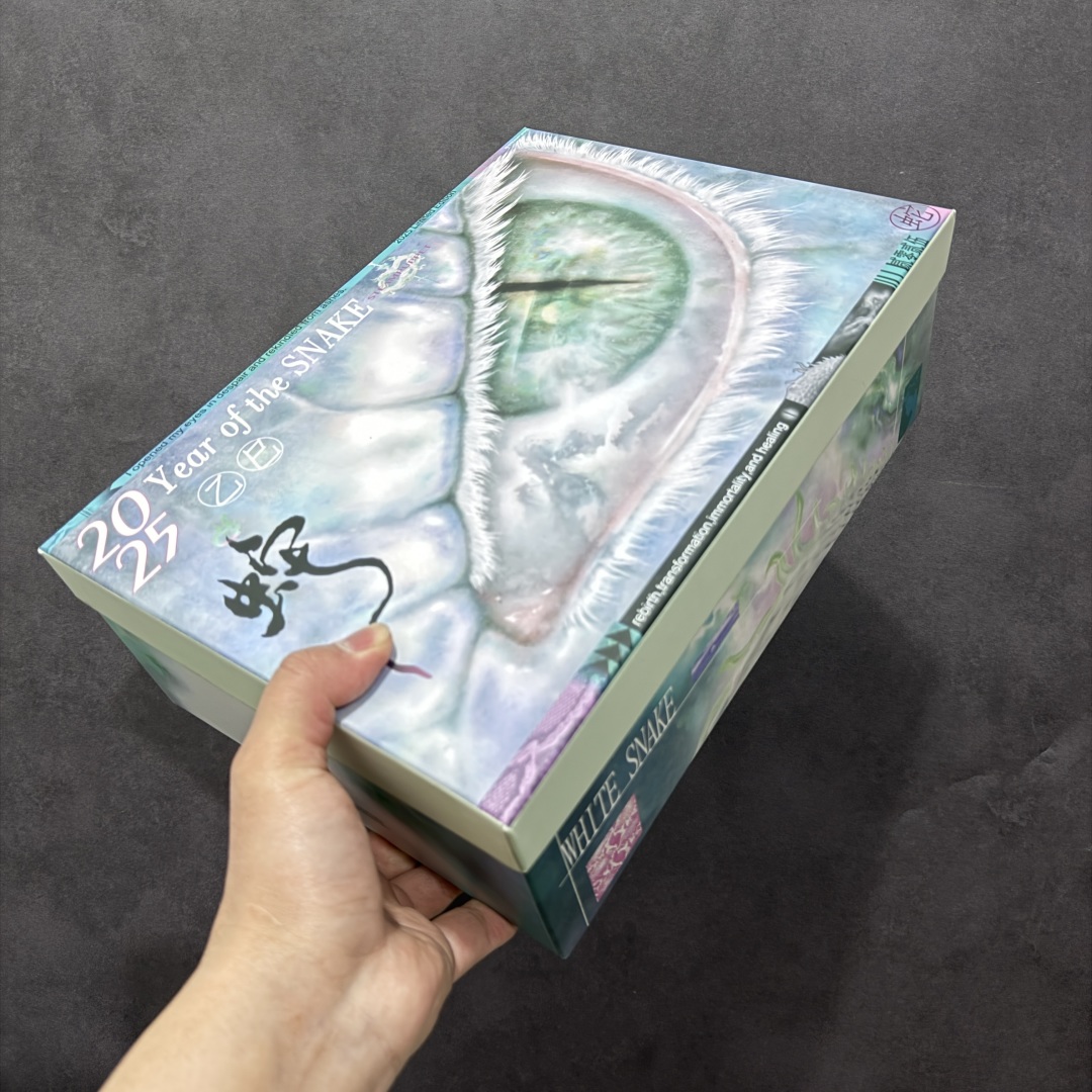 图片[9]-【XC纯原礼盒版】Dunk系列蛇年限定青花瓷 原厂刀模 原楦头 原纸板 打造纯正公司货鞋型 原厂头层皮打造 鞋型、用料 目前市场标杆水准 独家私模定制限定礼盒 定制中国结配件 同步原鞋 终端放货 首轮1200双 下手速度 冲起来 货号 DD1391-103 尺码 35.5 36 36.5 37.5 38 38.5 39 40 40.5 41 42 42.5 43 44 44.5 45 46-选品中心