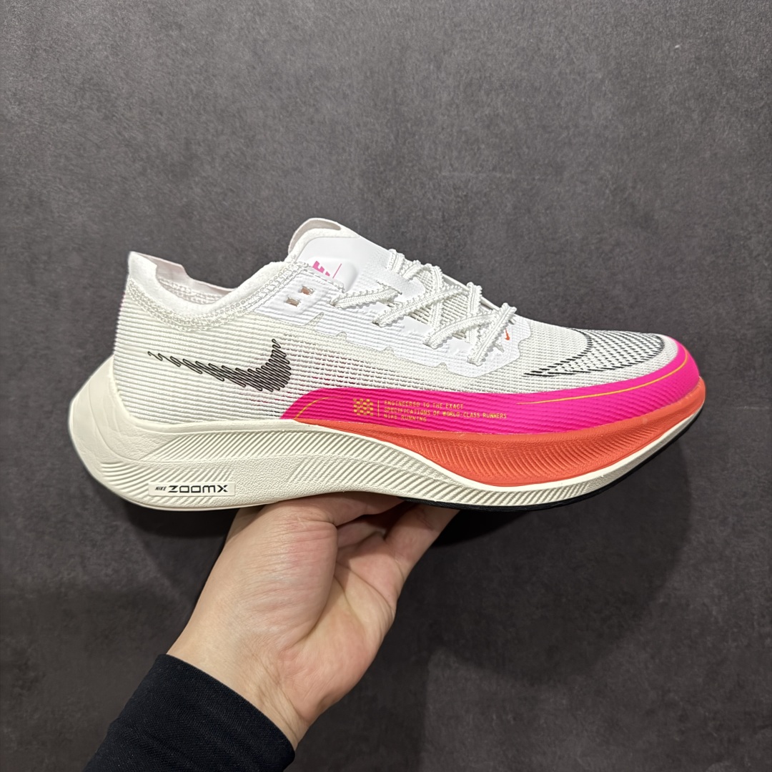 图片[15]-【纯原福利】NK ZoomX Vaporfly Next% 马拉松二代跑鞋细节整体升级 这款next%和上一款4%的鞋最大区的别于在鞋面面料 鞋面使用了全新 Vaporweave 科技 这种类似蝉翼的材质相比 Flyknit 更加轻薄透气 非对称的鞋带系统和泡棉护垫的加入令舒适度更高 鞋头辅以超大的 Swoosh 点缀 再配上流线型外观设计 时尚感十足 SIZE：36 36.5 37.5 38 38.5 39 40 40.5 41 42 42.5 43 44 44.5 45 编码：LDS195210-莆田鞋批发中心