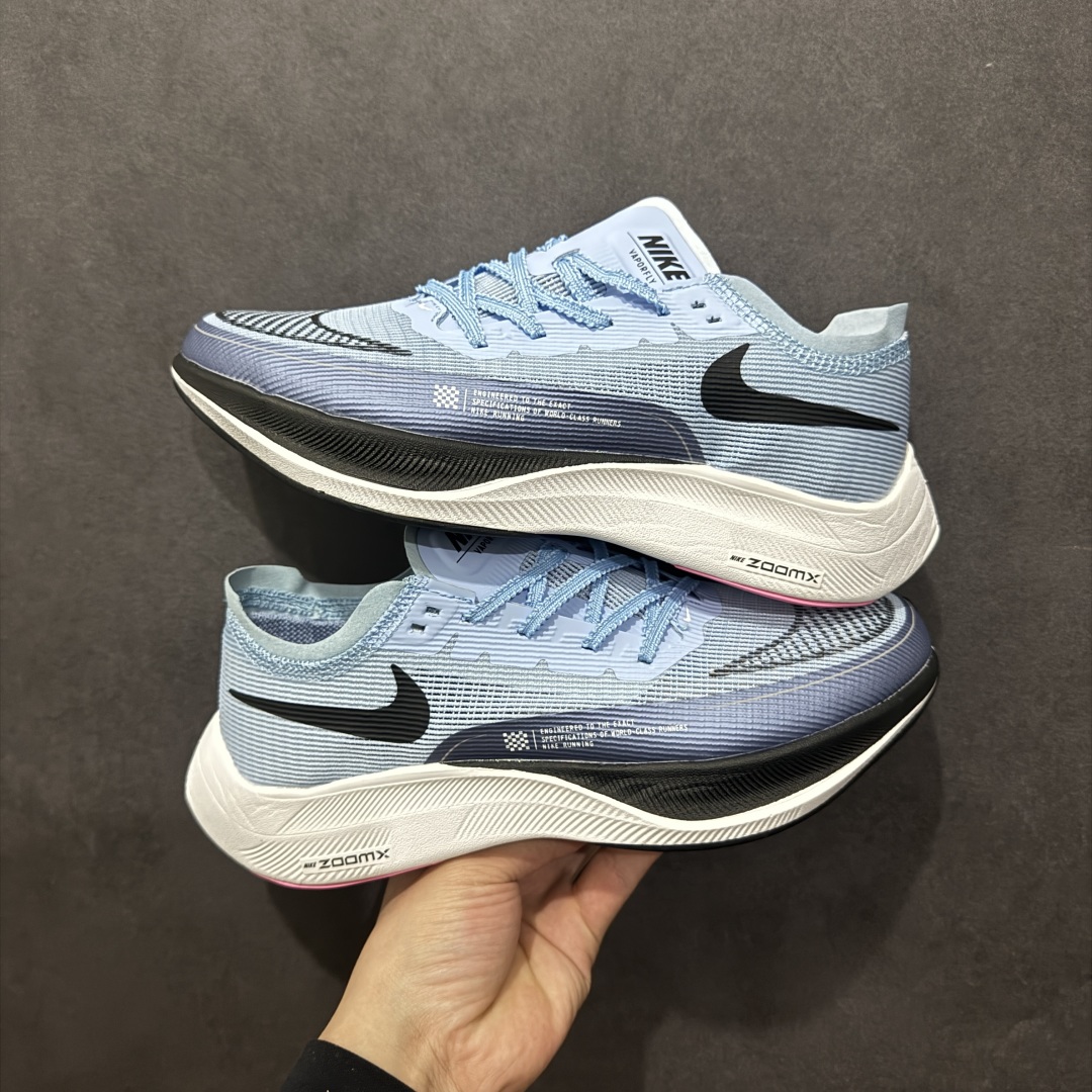 图片[16]-【纯原福利】NK ZoomX Vaporfly Next% 马拉松二代跑鞋 细节整体升级 这款next%和上一款4%的鞋最大区的别于在鞋面面料 鞋面使用了全新 Vaporweave 科技 这种类似蝉翼的材质相比 Flyknit 更加轻薄透气 非对称的鞋带系统和泡棉护垫的加入令舒适度更高 鞋头辅以超大的 Swoosh 点缀 再配上流线型外观设计 时尚感十足 尺码：36 36.5 37.5 38 38.5 39 40 40.5 41 42 42.5 43 44 44.5 45-选品中心