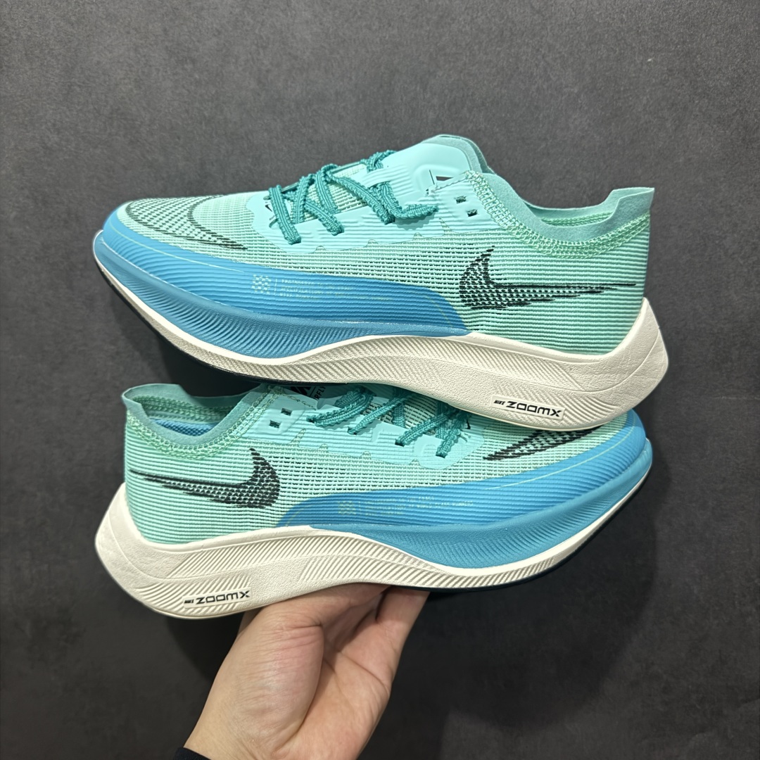 图片[17]-【纯原福利】NK ZoomX Vaporfly Next% 马拉松二代跑鞋 细节整体升级 这款next%和上一款4%的鞋最大区的别于在鞋面面料 鞋面使用了全新 Vaporweave 科技 这种类似蝉翼的材质相比 Flyknit 更加轻薄透气 非对称的鞋带系统和泡棉护垫的加入令舒适度更高 鞋头辅以超大的 Swoosh 点缀 再配上流线型外观设计 时尚感十足 尺码：36 36.5 37.5 38 38.5 39 40 40.5 41 42 42.5 43 44 44.5 45-选品中心