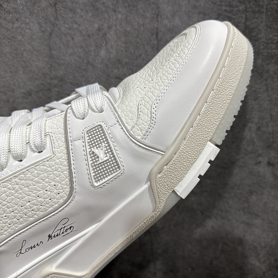 图片[6]-【PK纯原版】Louis Vuitton 路易威登 LV Trainer 低帮休闲板鞋 同步官方2025最新原版包装 海淘代购同渠道品质 高端零售 外贸充正专供 原版购入开发 ZP级全套包装 完美楦型 正确卡色 大底TPU 质感媲美原版 细节与原版一致 请注意区分市面通货材 尺码：39 40 41 42 43 44 45 46-选品中心