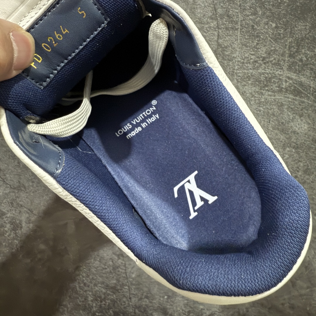 图片[8]-【PK纯原版】Louis Vuitton 路易威登 LV Trainer 低帮休闲板鞋 同步官方2025最新原版包装 海淘代购同渠道品质 高端零售 外贸充正专供 原版购入开发 ZP级全套包装 完美楦型 正确卡色 大底TPU 质感媲美原版 细节与原版一致 请注意区分市面通货材 尺码：39 40 41 42 43 44 45 46-选品中心