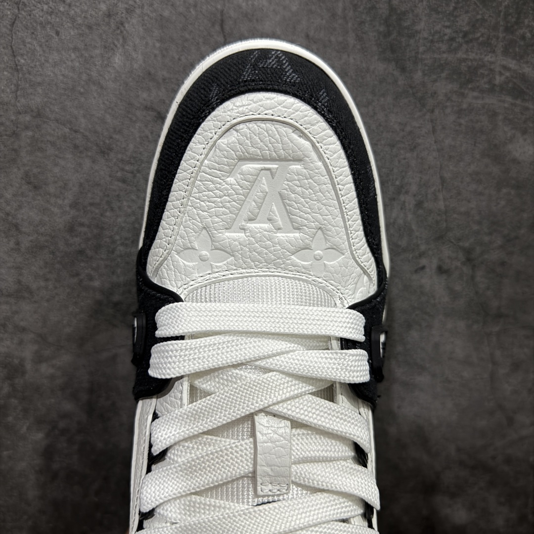 图片[5]-【PK纯原版】Louis Vuitton 路易威登 LV Trainer 低帮休闲板鞋 同步官方2025最新原版包装 海淘代购同渠道品质 高端零售 外贸充正专供 原版购入开发 ZP级全套包装 完美楦型 正确卡色 大底TPU 质感媲美原版 细节与原版一致 请注意区分市面通货材 尺码：39 40 41 42 43 44 45 46-选品中心