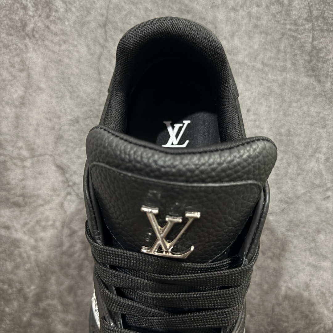 图片[8]-【PK纯原版】Louis Vuitton 路易威登 LV Trainer 低帮休闲板鞋同步官方2025最新原版包装n海淘代购同渠道品质 高端零售外贸充正专供 原版购入开发ZP级全套包装 完美楦型 正确卡色大底TPU 质感媲美原版 细节与原版一致 请注意区分市面通货材  尺码：39 40 41 42 43 44 45 46 编码：X10500540-莆田鞋批发中心